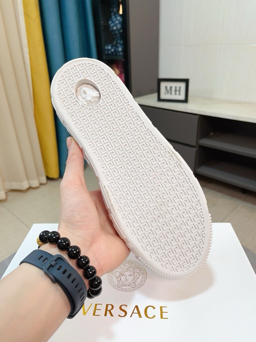 LuxluxHouse Best Quality Shoes Versace