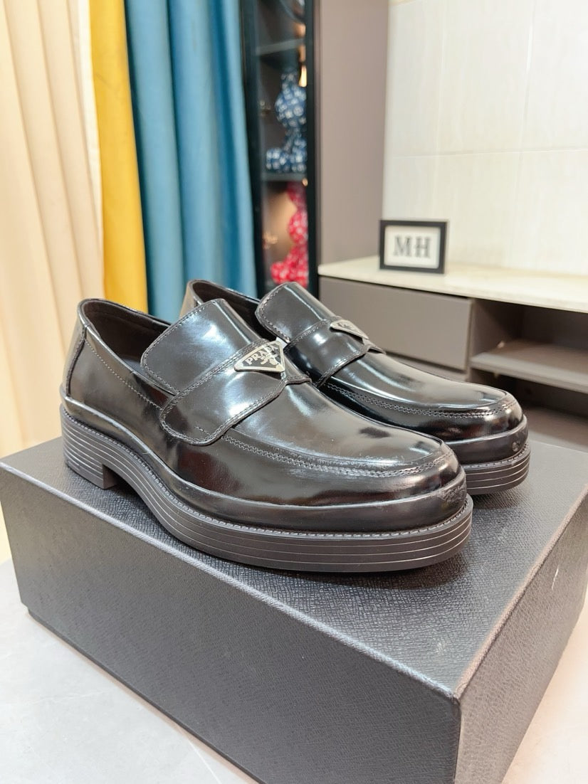 LuxluxHouse Best Quality Shoes Prada