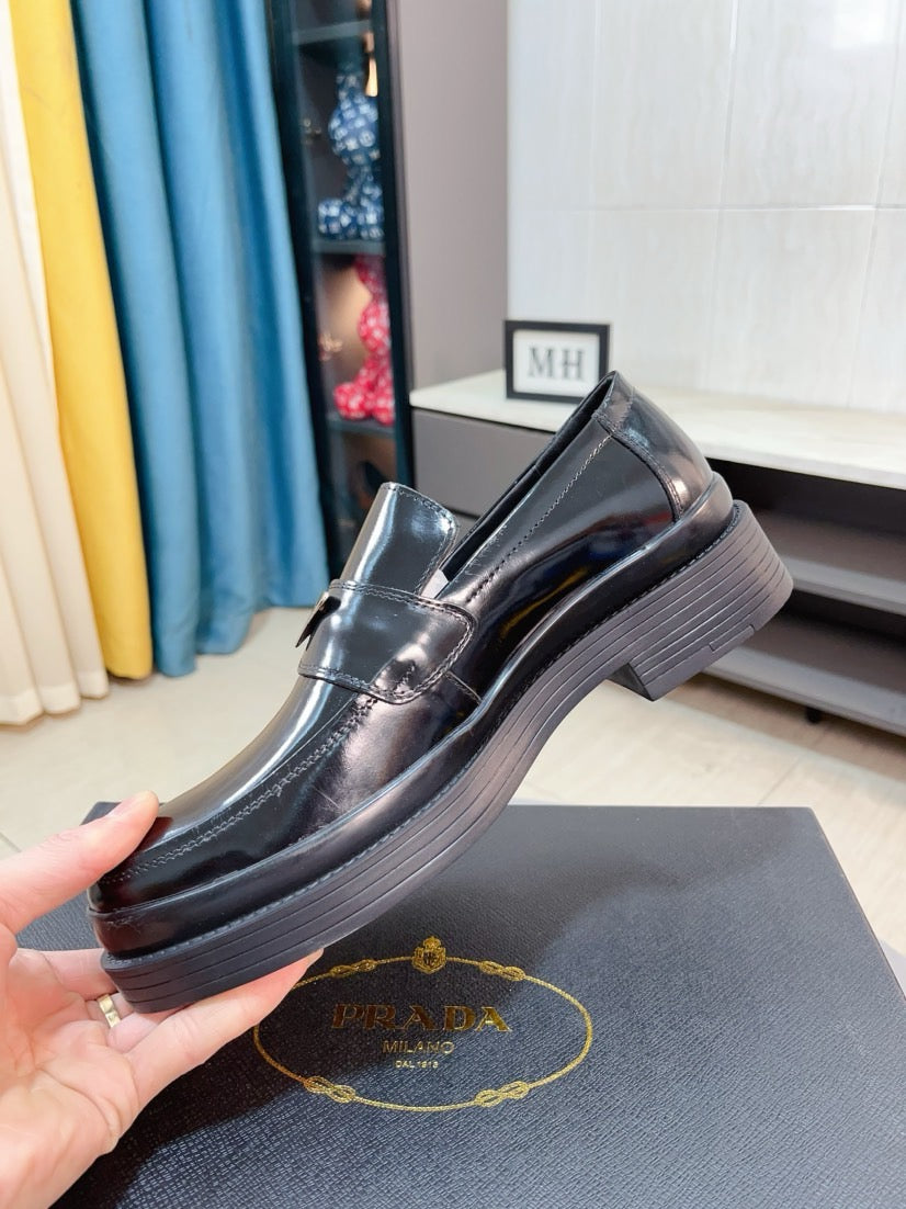 LuxluxHouse Best Quality Shoes Prada