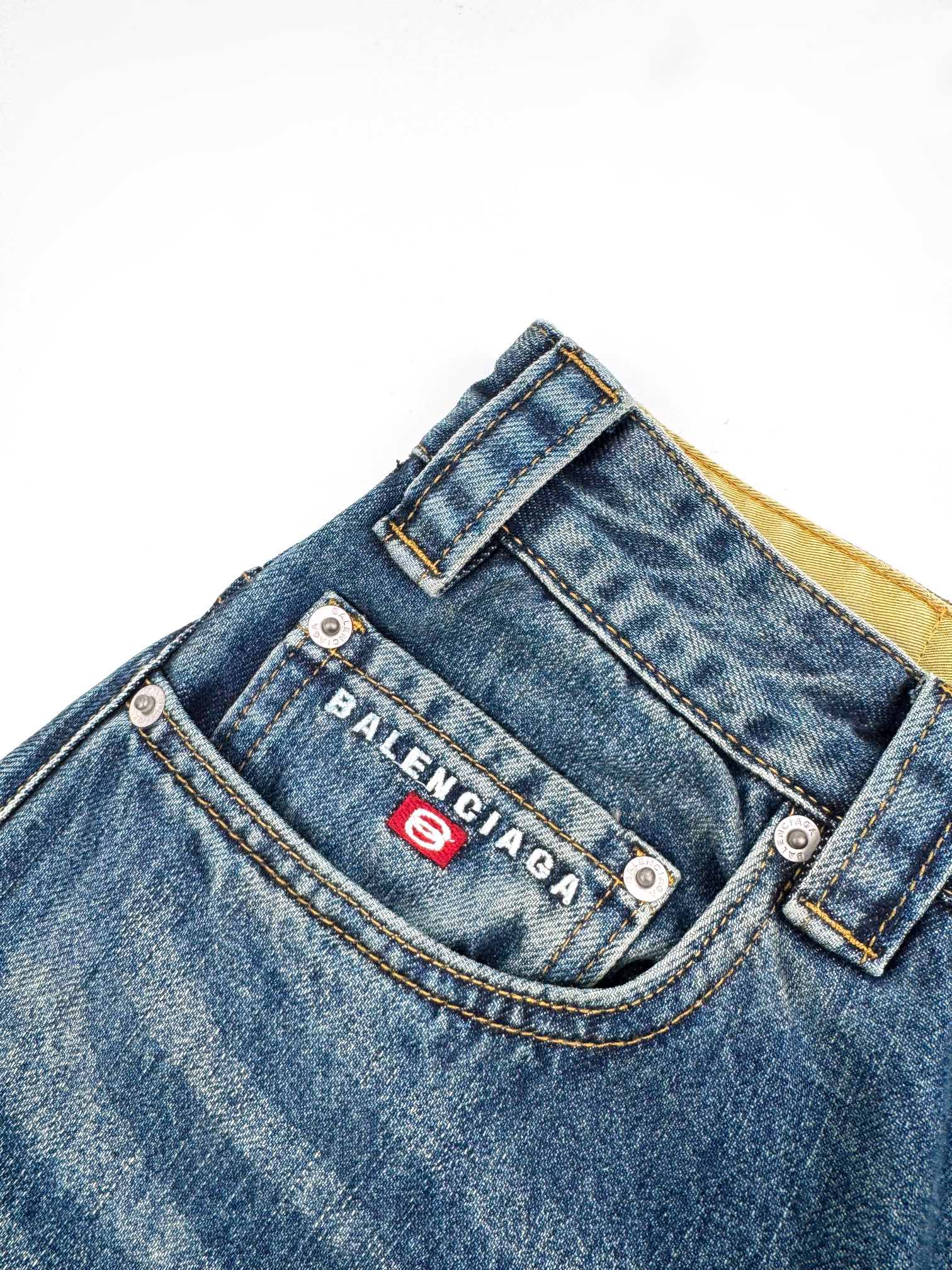 LuxluxHouse Best Quality Clothes Balenciaga Pants