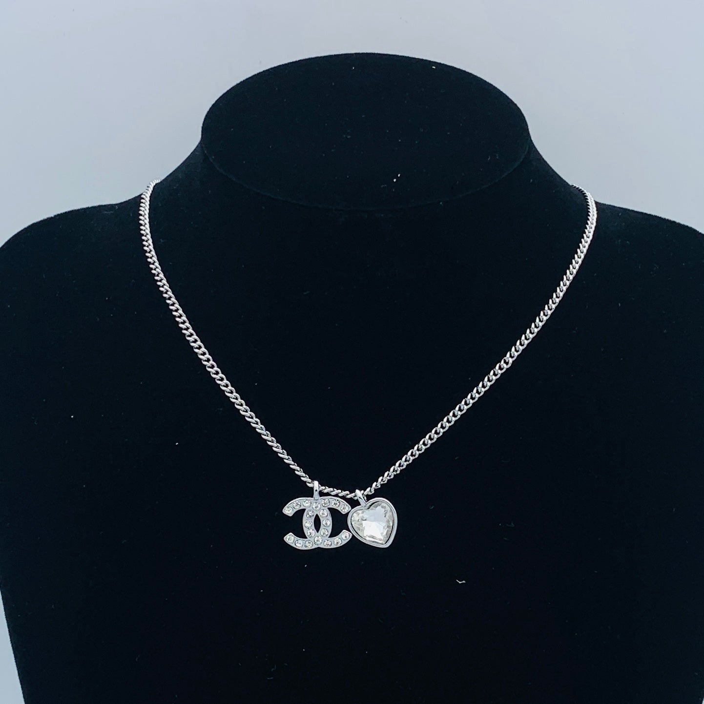 LuxluxHouse Low Price And High Quality Accessories Chanel