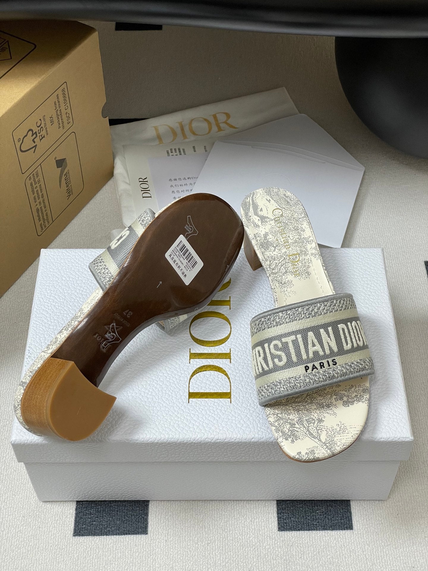 LuxluxHouse Best Quality Women Shoes Dior