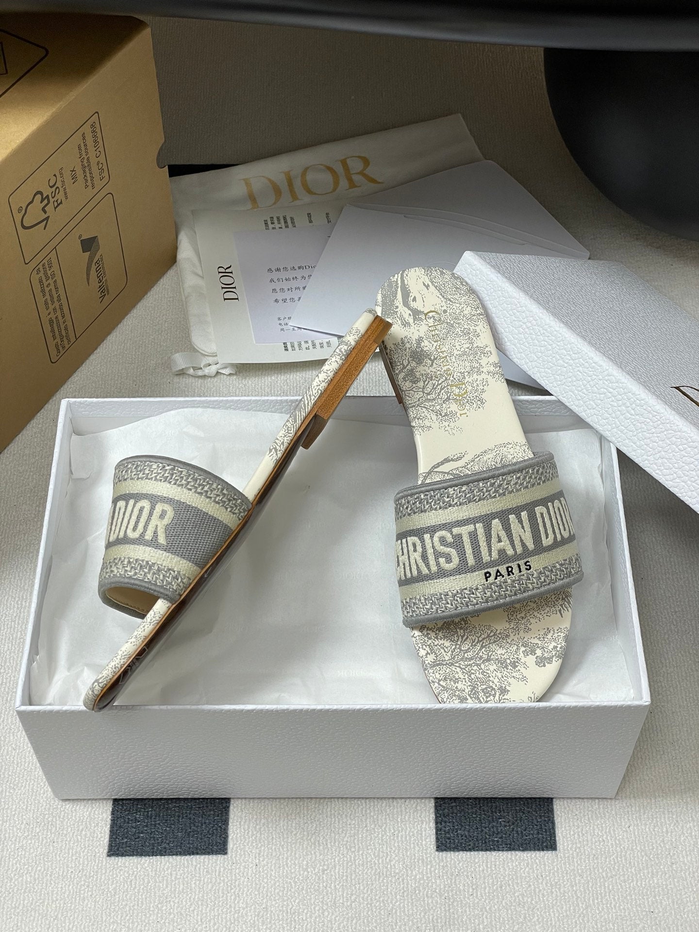 LuxluxHouse Best Quality Women Shoes Dior