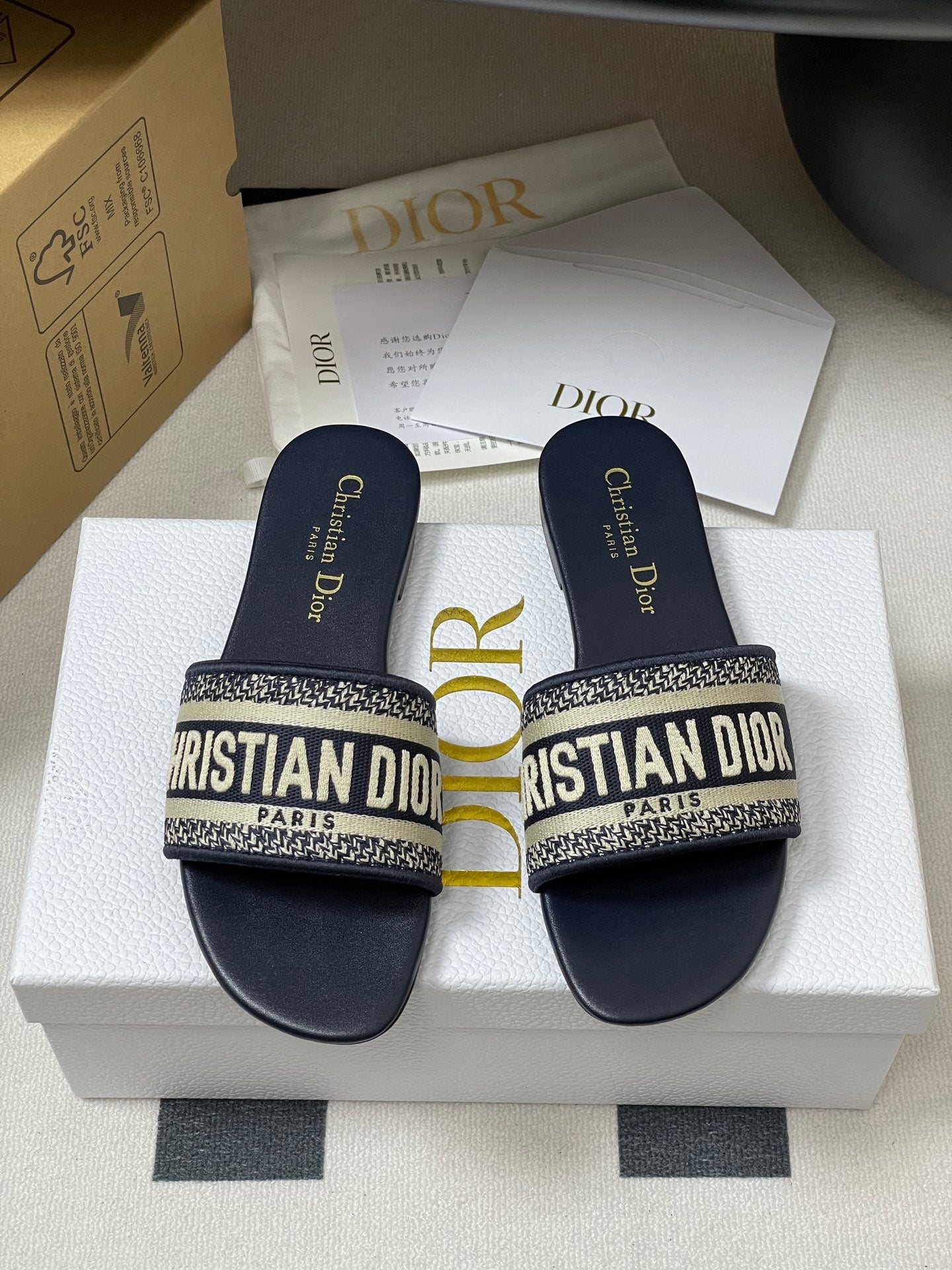 LuxluxHouse Best Quality Women Shoes Dior