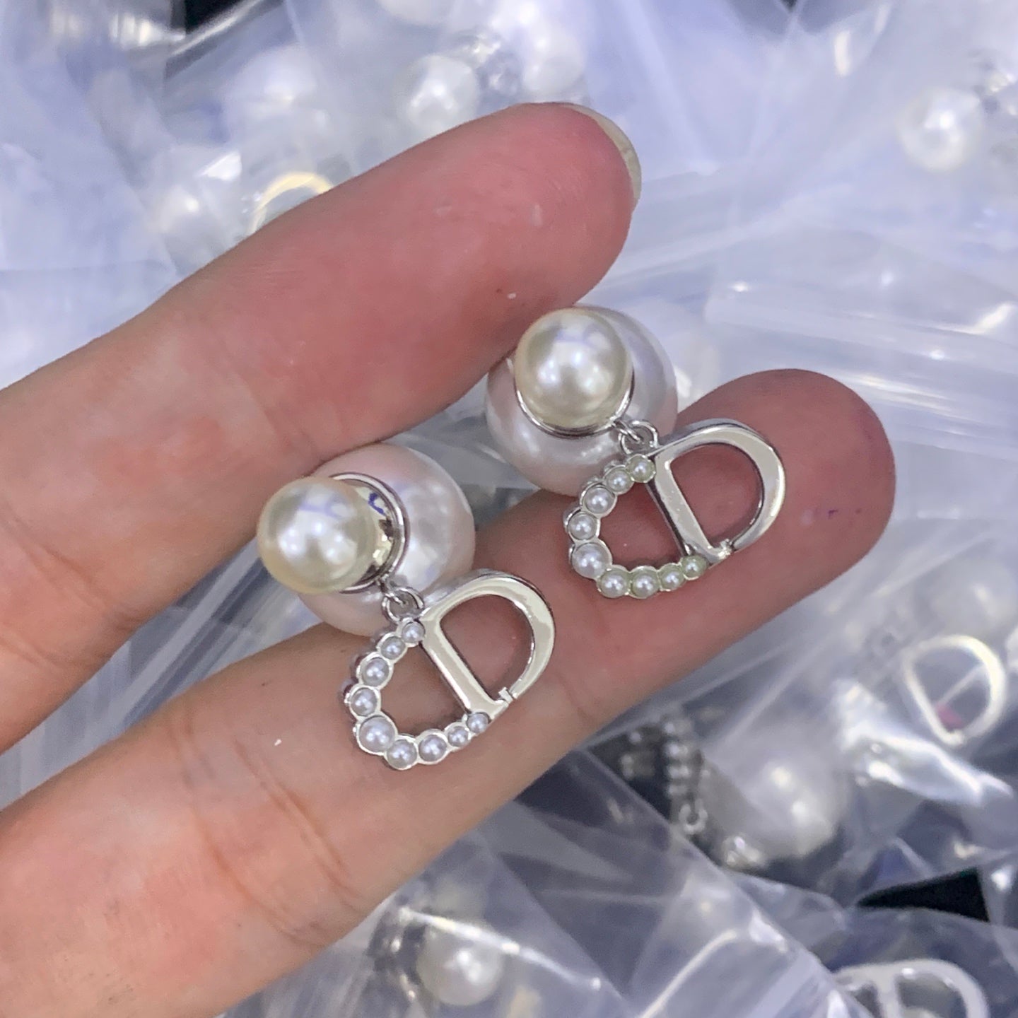 LuxluxHouse Low Price And High Quality Accessories Dior