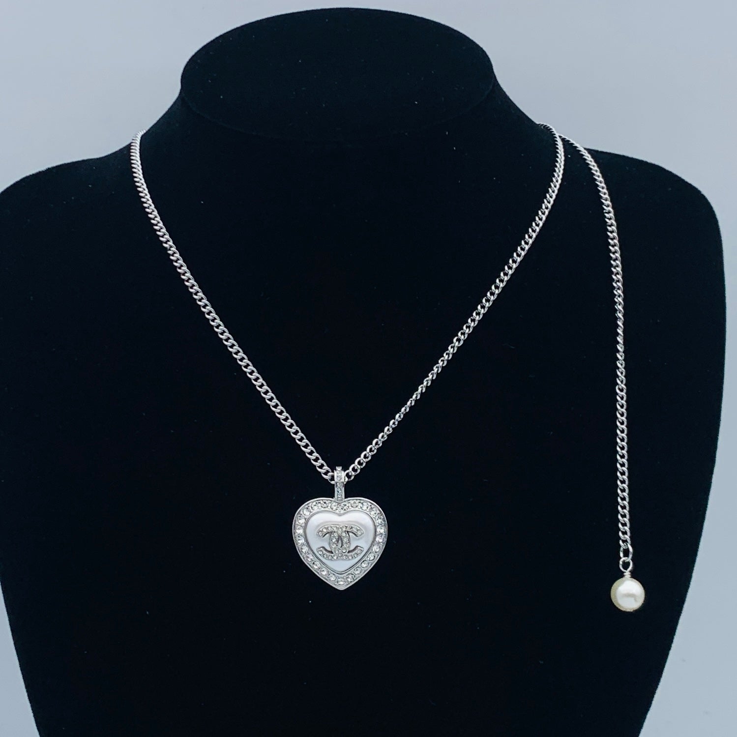 LuxluxHouse Low Price And High Quality Accessories Chanel