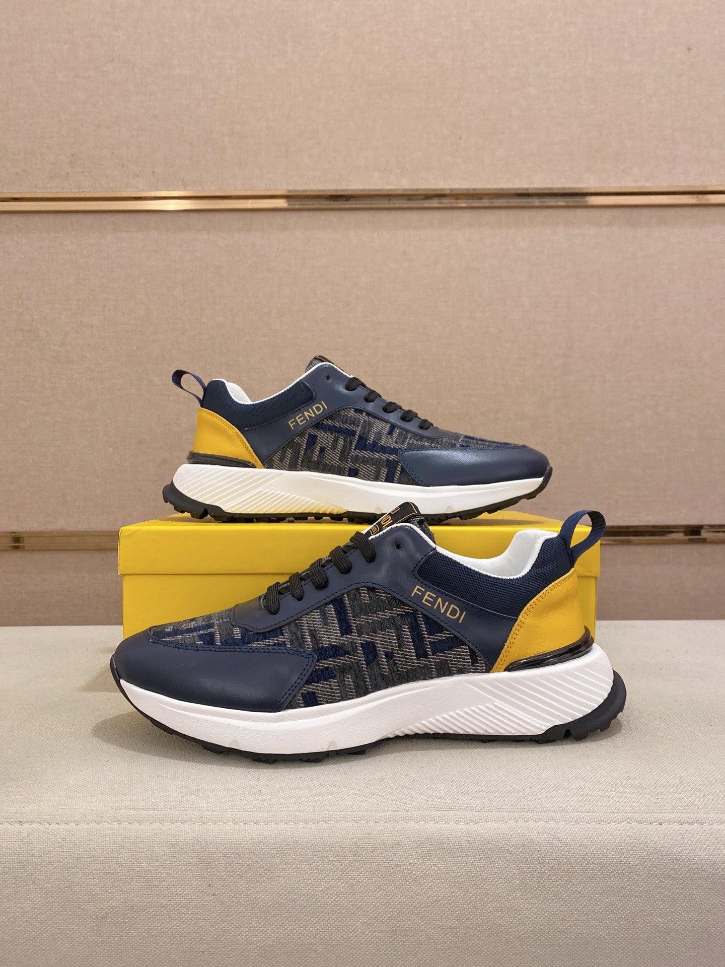 LuxluxHouse Best Quality Shoes Fendi