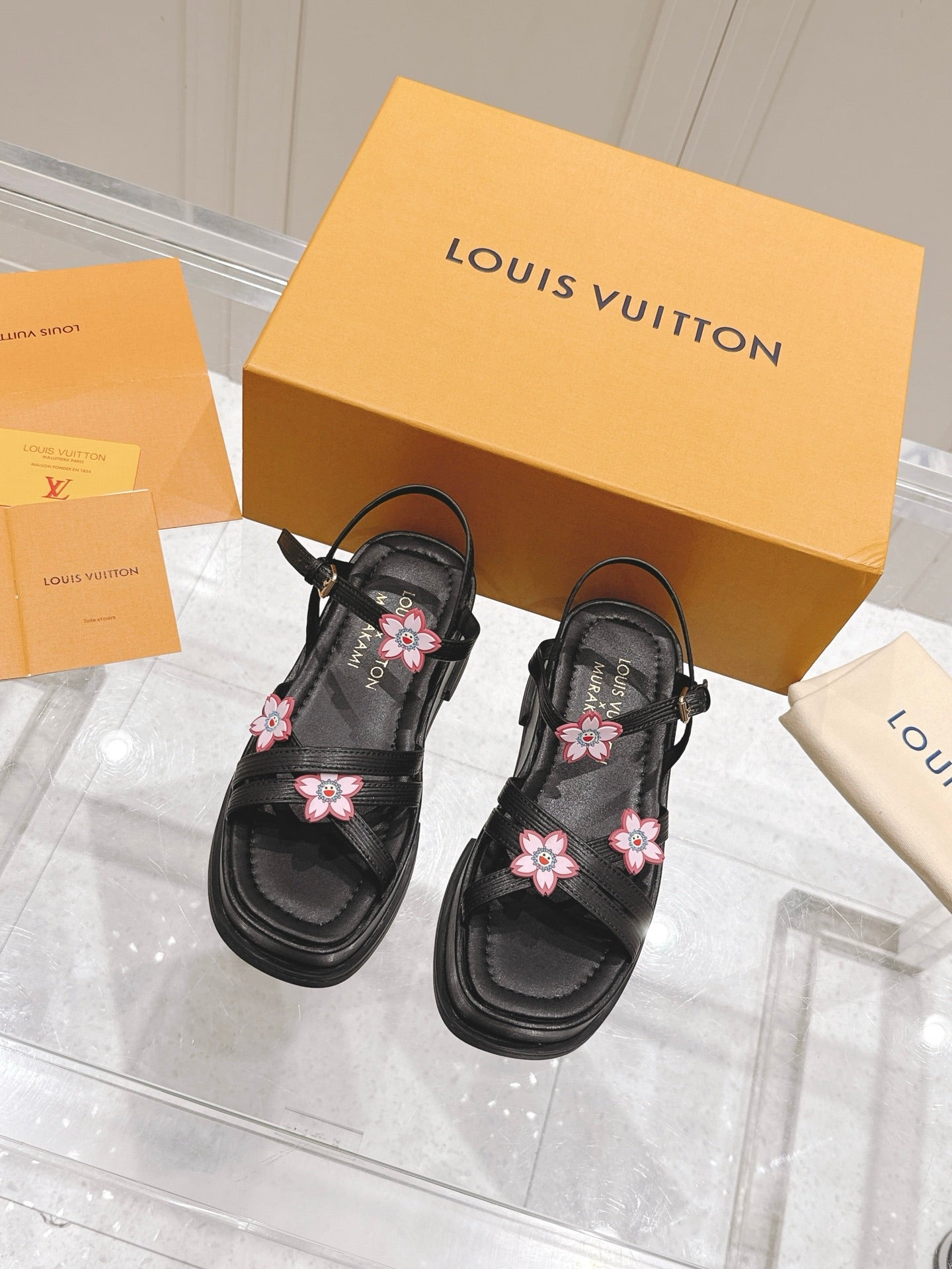 LuxluxHouse Best Quality Women Shoes Louis Vuitton