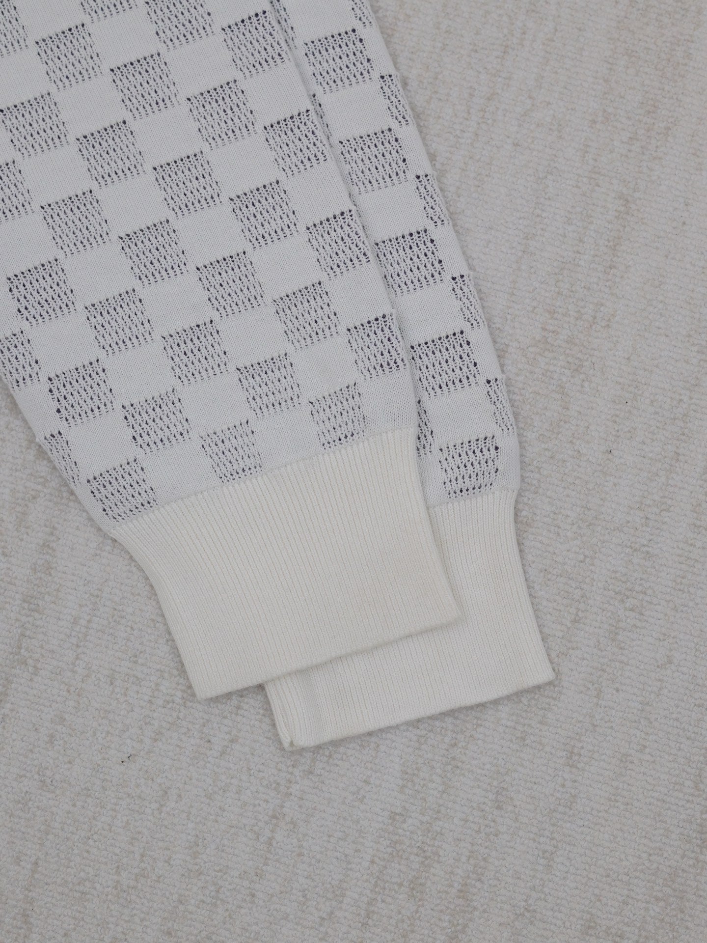 LuxluxHouse Best Quality Clothes Hoodie & Sweater Louis Vuitton