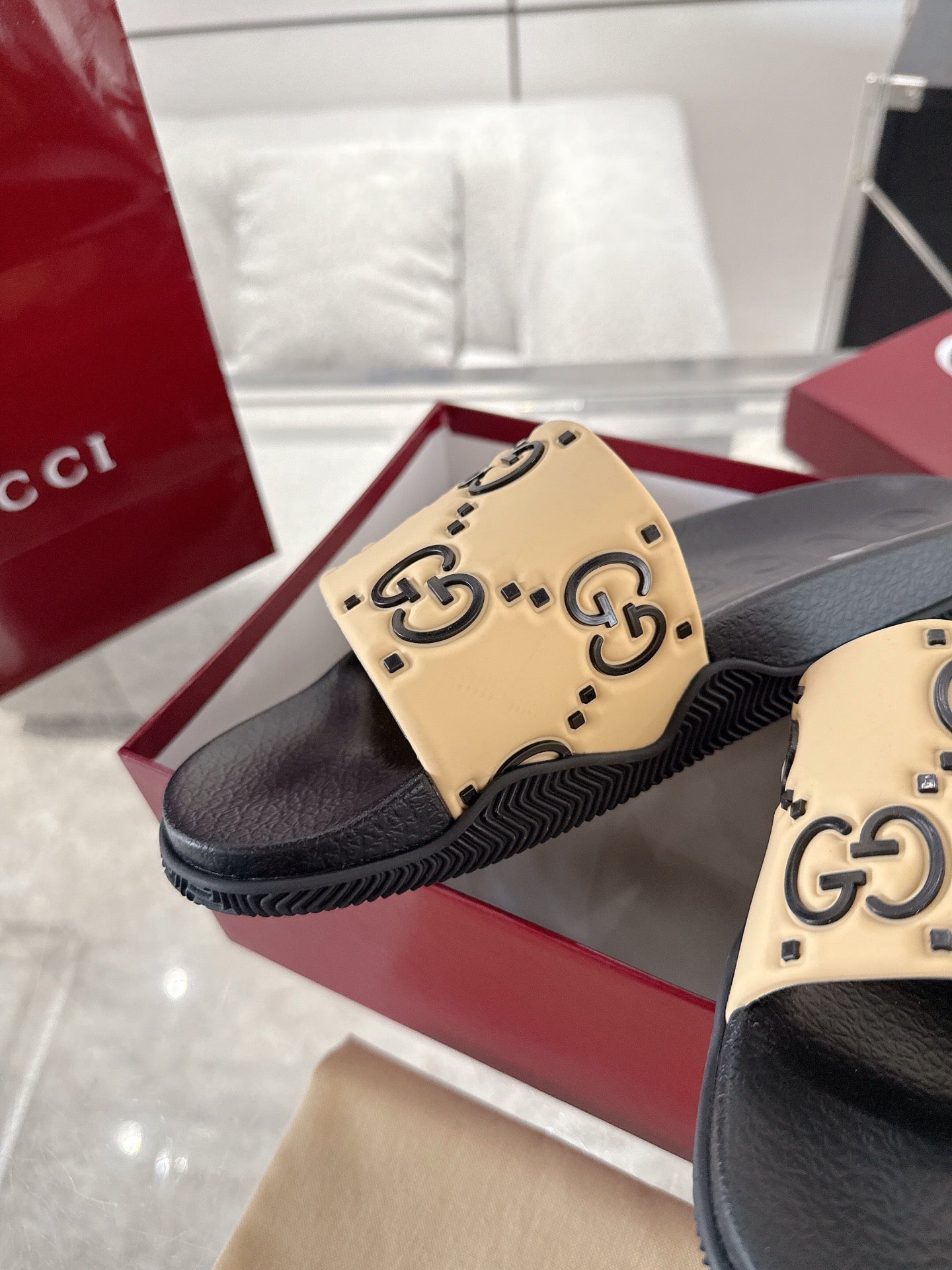 LuxluxHouse Best Quality Sandals Gucci
