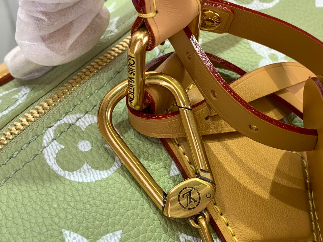 LuxluxHouse Best Quality Bags Louis Vuitton Women Men
