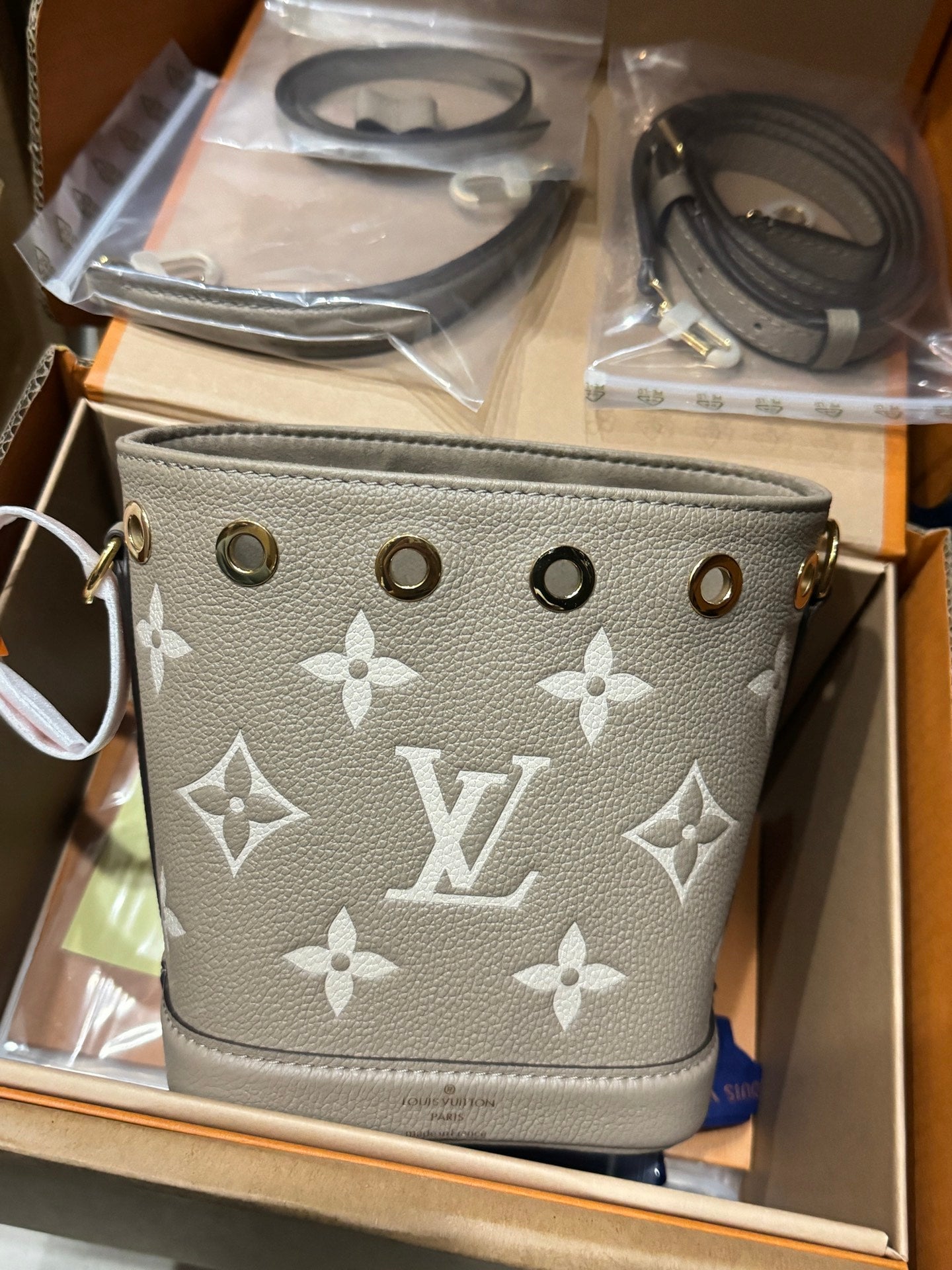 LuxluxHouse Best Quality Bags  Louis Vuitton