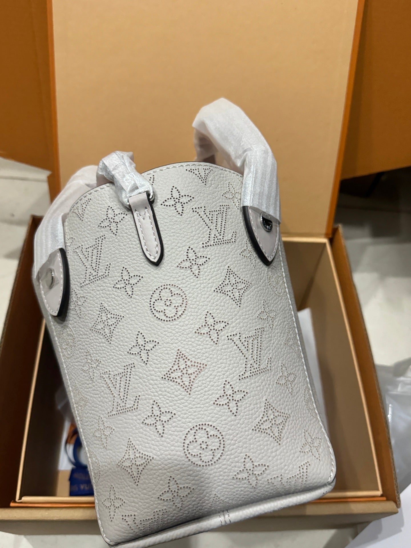 LuxluxHouse Best Quality Bags  Louis Vuitton