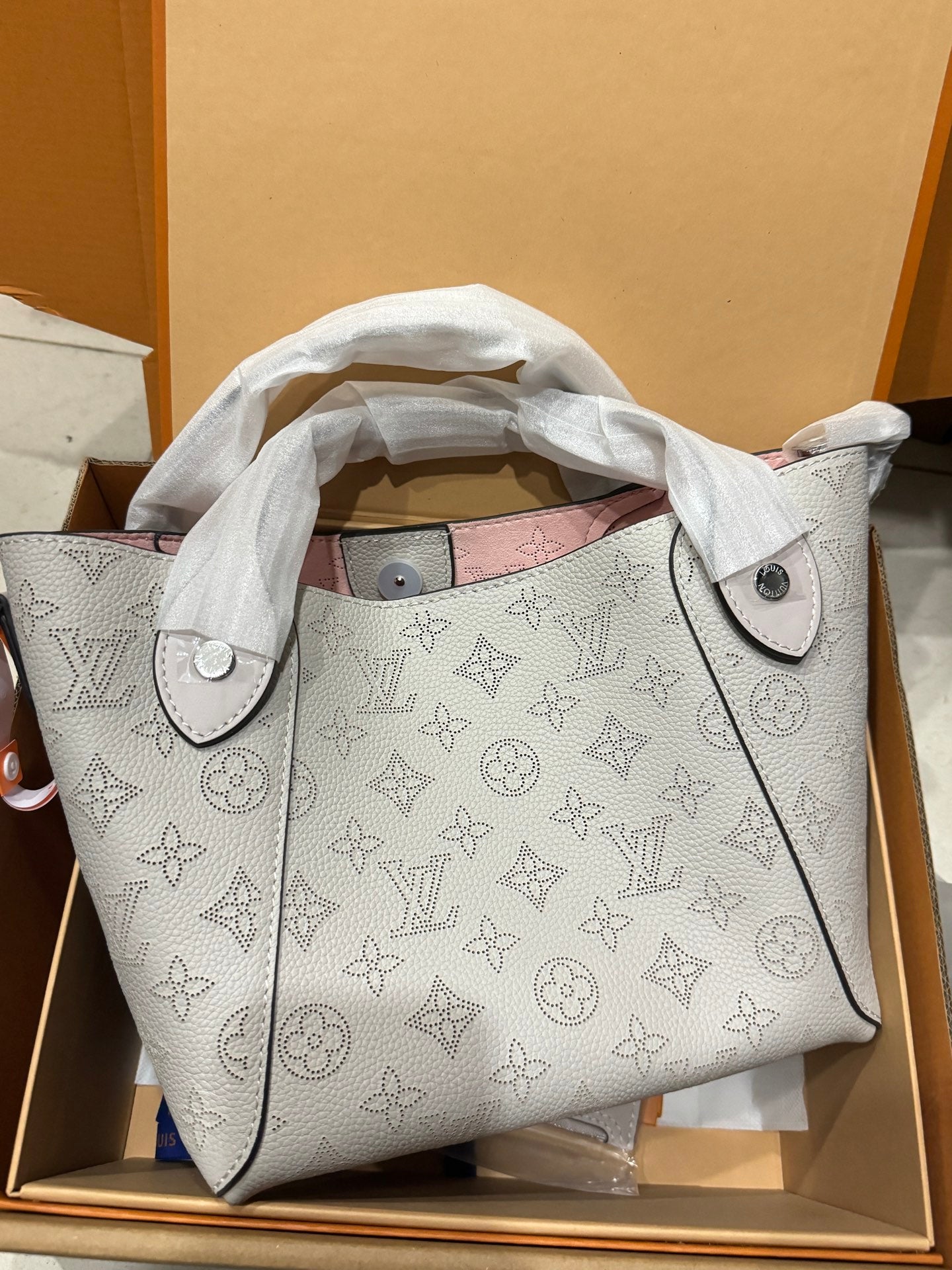 LuxluxHouse Best Quality Bags  Louis Vuitton