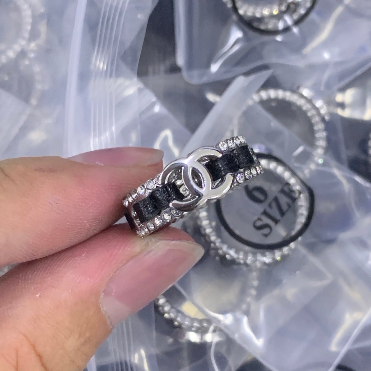 LuxluxHouse Low Price And High Quality Accessories Chanel
