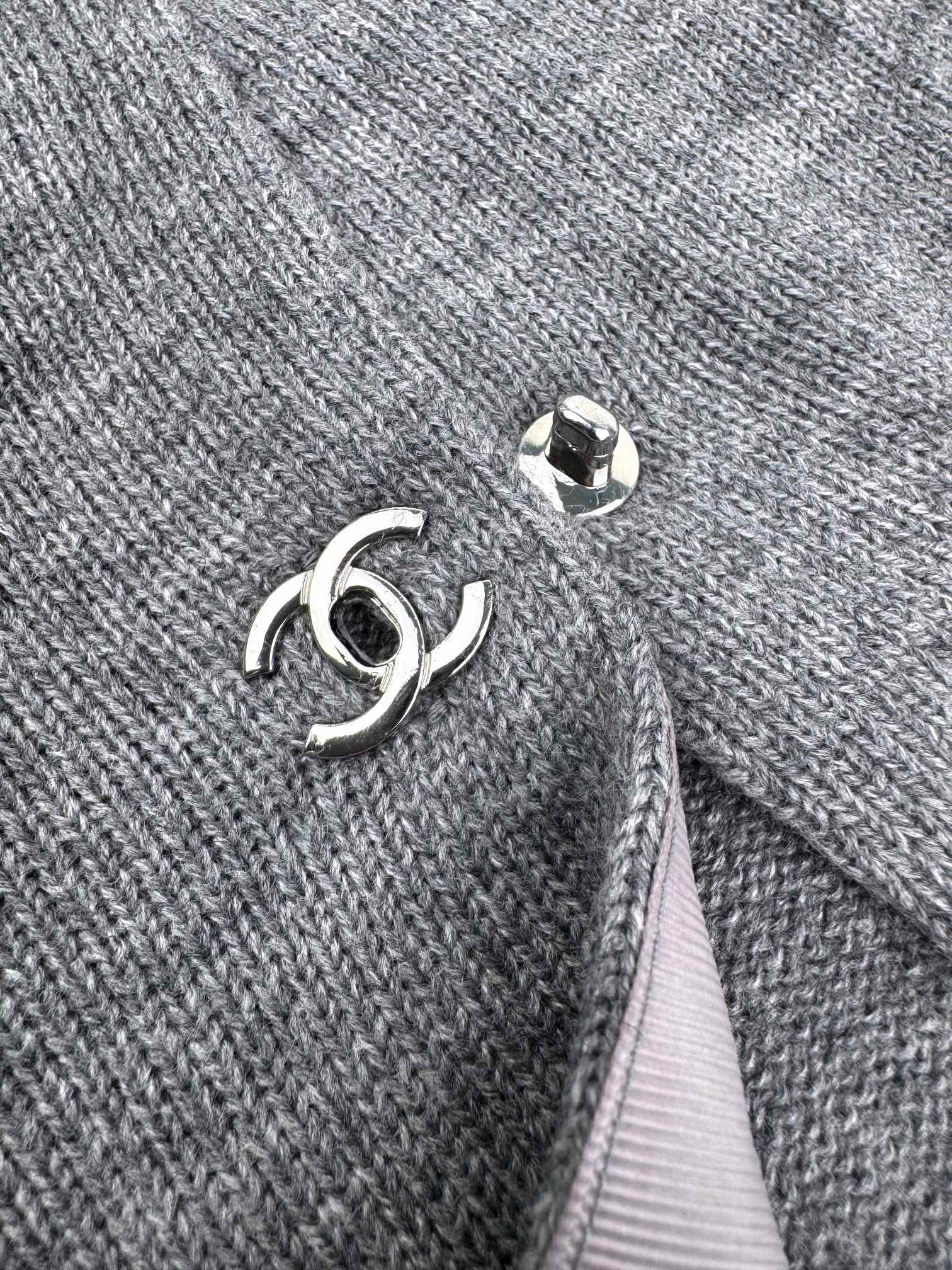 LuxluxHouse Best Quality Clothes Hoodie & Sweater Chanel & Maison Margiela
