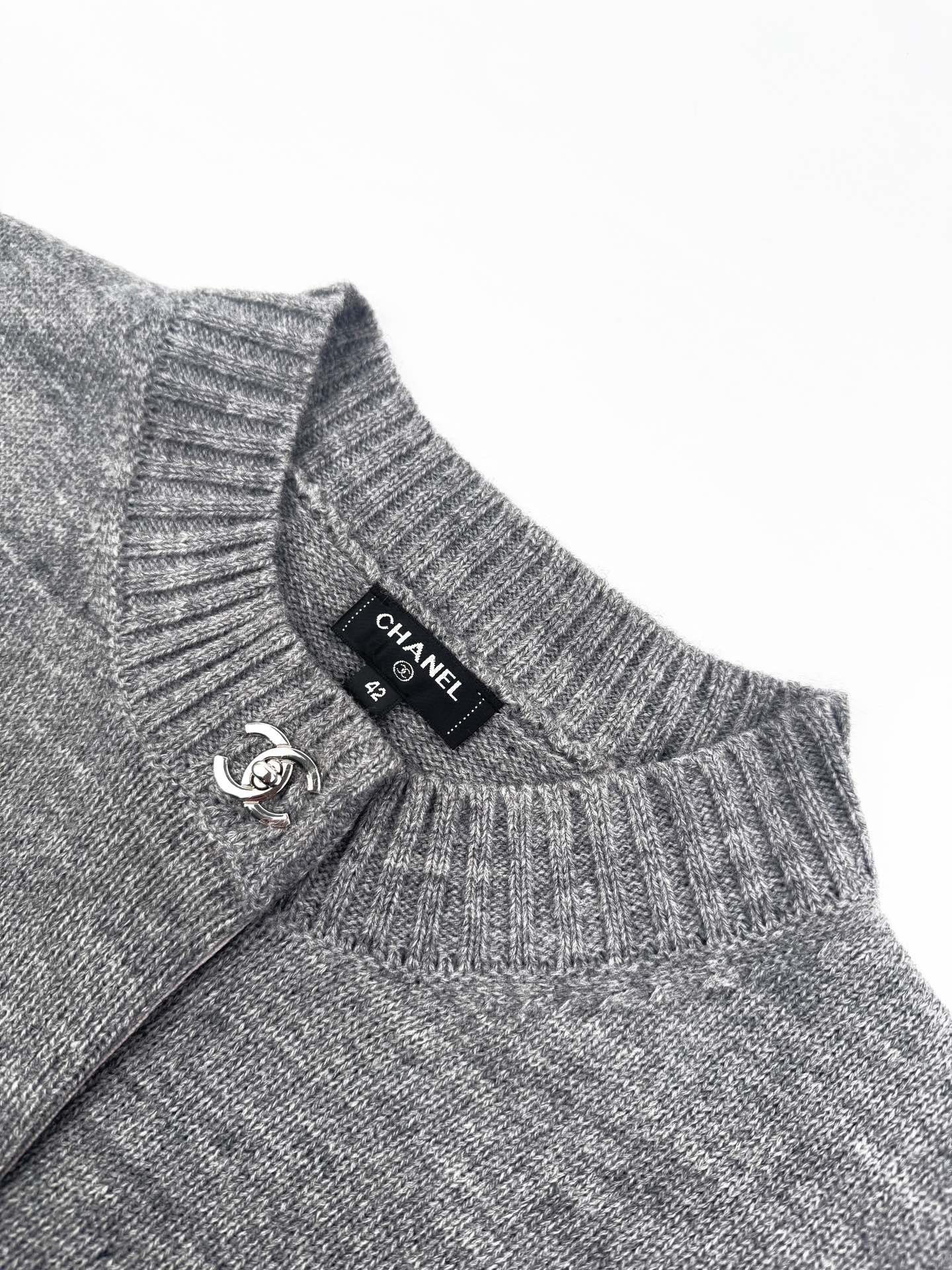 LuxluxHouse Best Quality Clothes Hoodie & Sweater Chanel & Maison Margiela