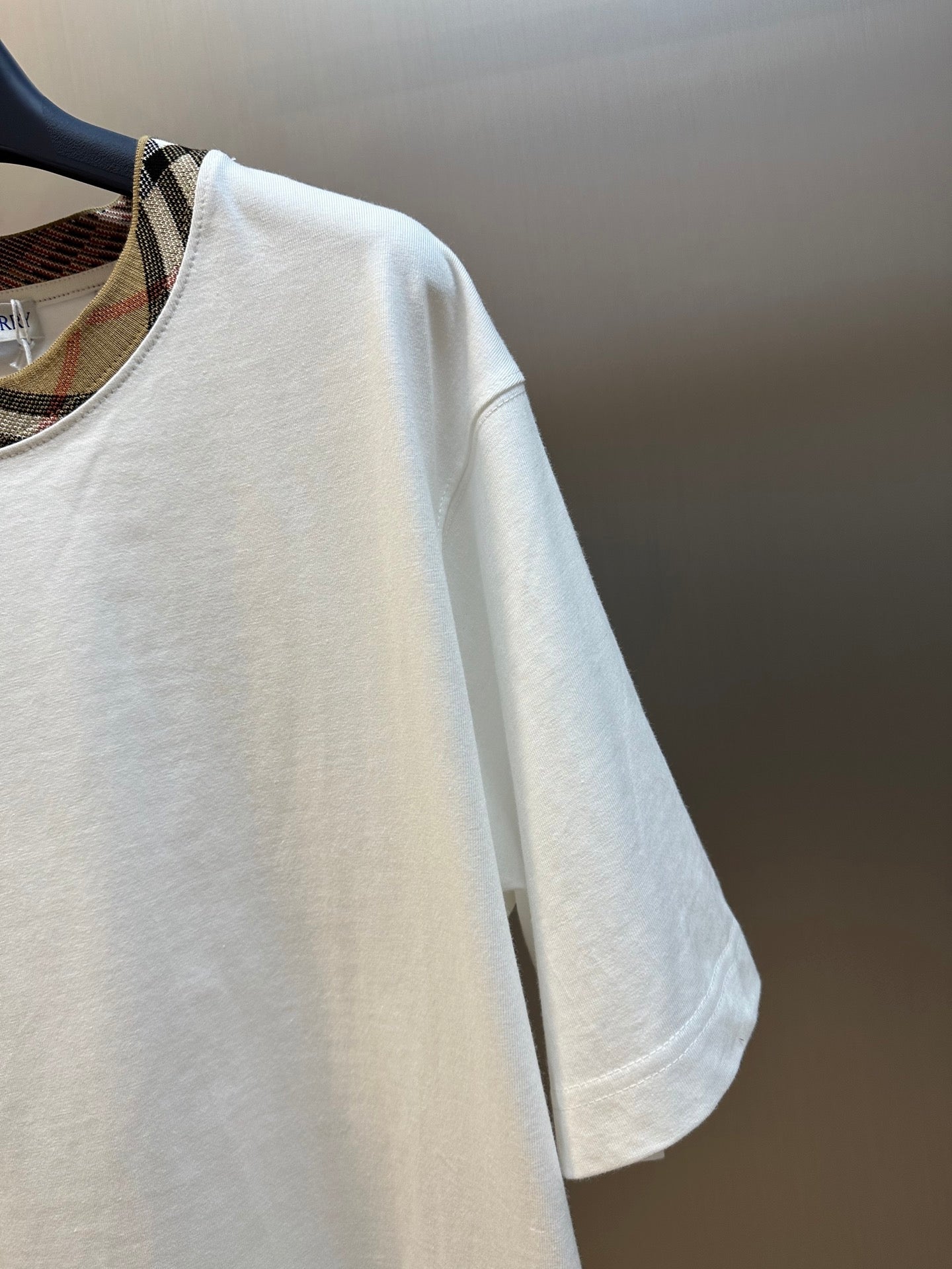 LuxluxHouse Best Quality Clothes Burberry T-shirt