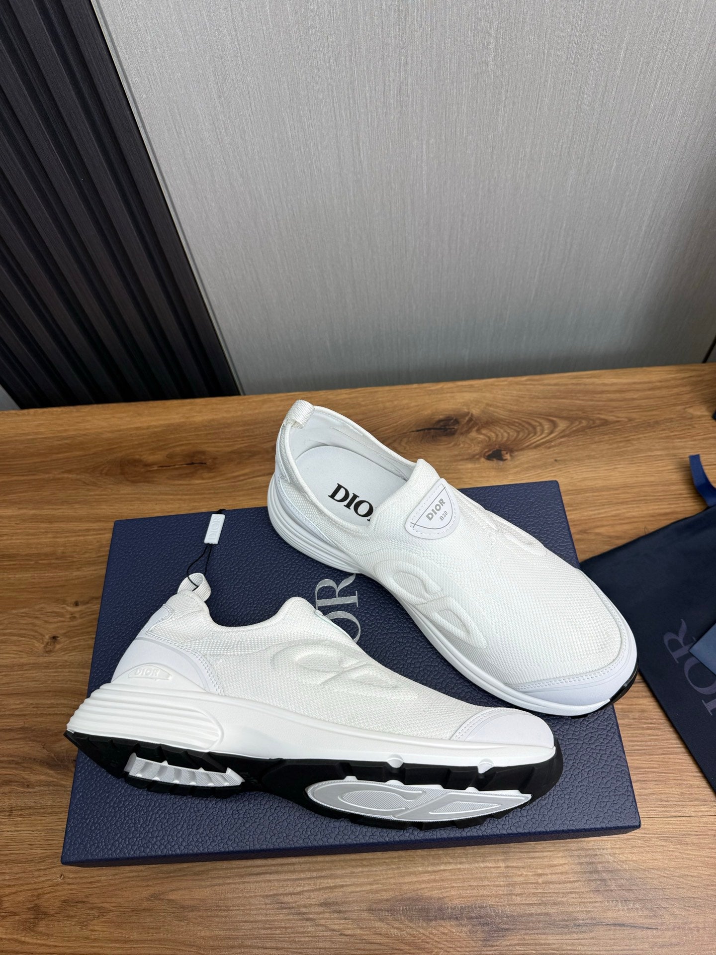LuxluxHouse Best Quality Shoes Dior
