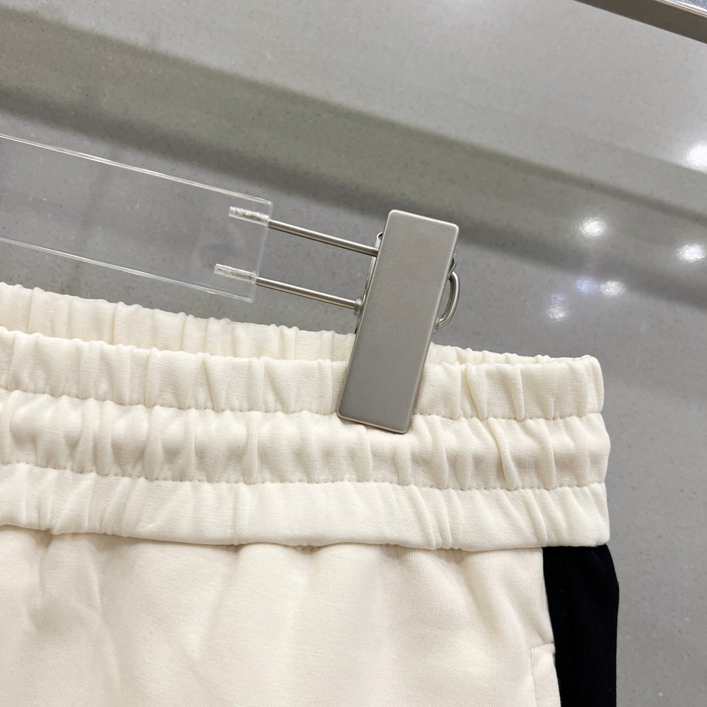 LuxluxHouse Best Quality Clothes Pants Moncler