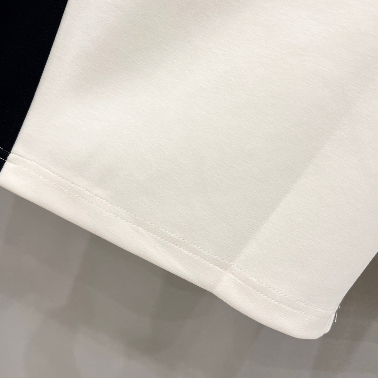 LuxluxHouse Best Quality Clothes Pants Moncler