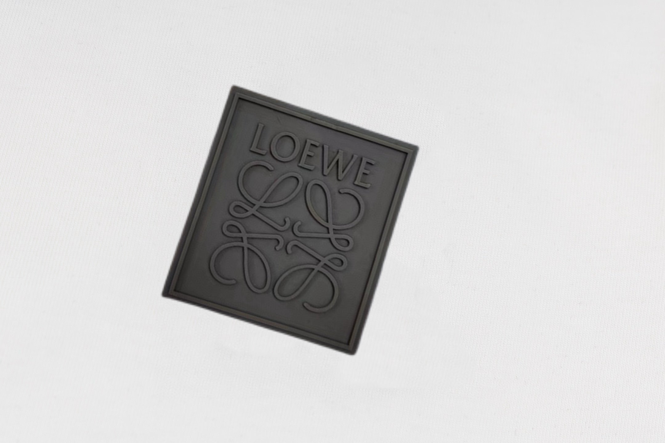 LuxluxHouse Best Quality Clothes T-shirt Loewe