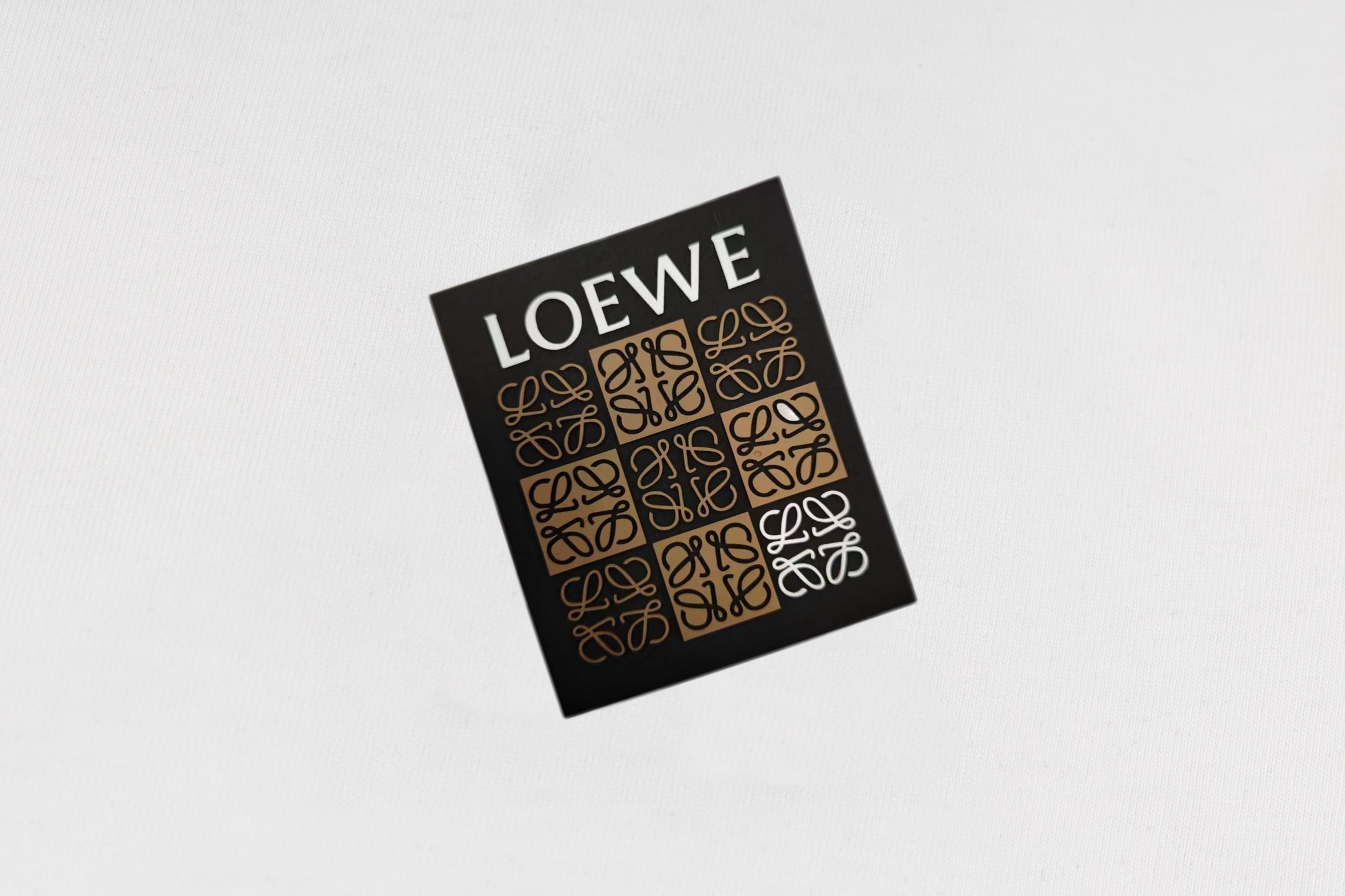 LuxluxHouse Best Quality Clothes T-shirt Loewe