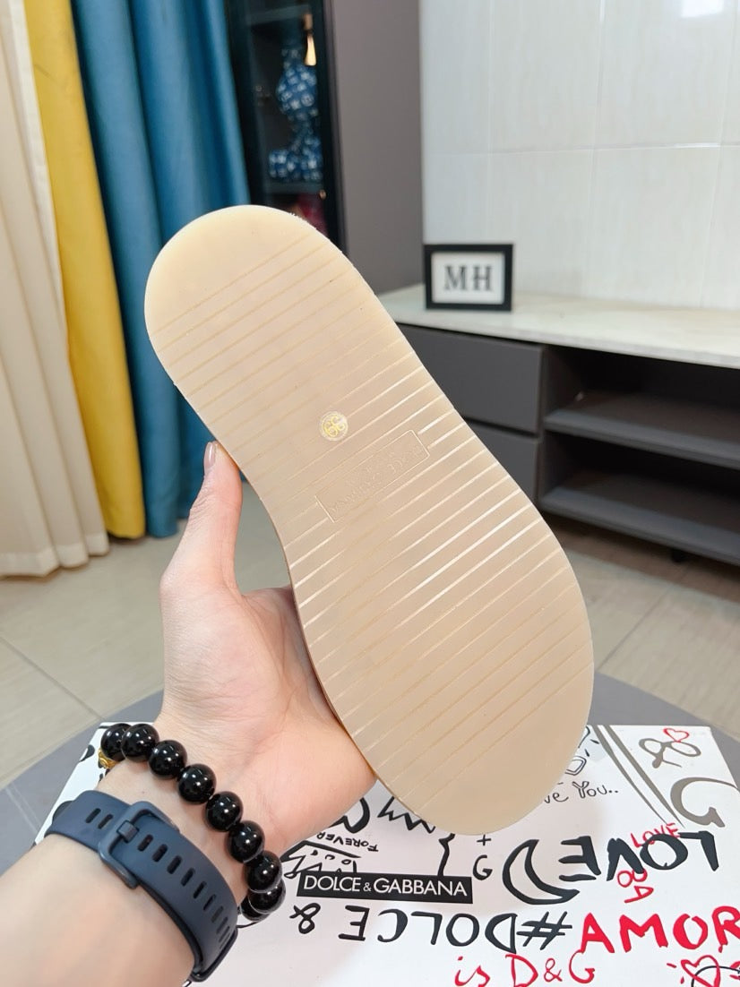 LuxluxHouse Best Quality Sandals Dolce & Gabbana