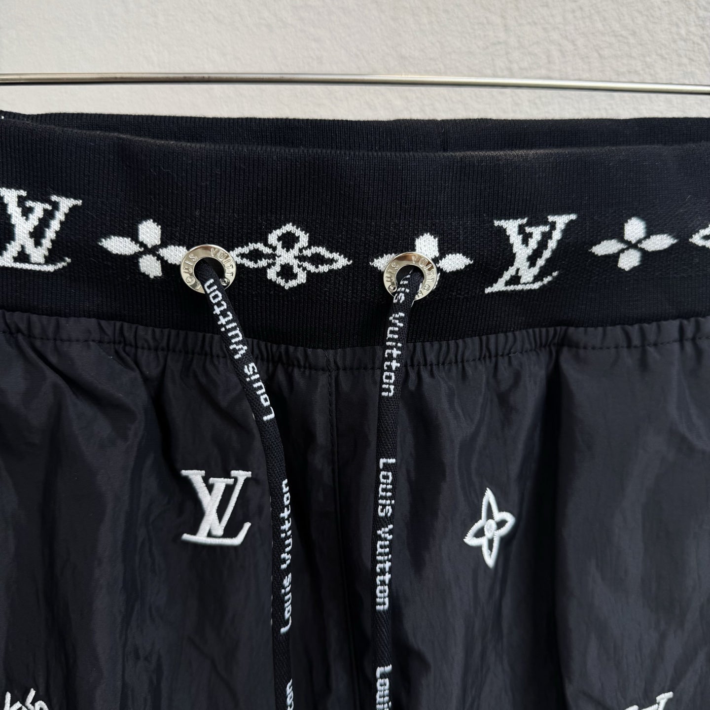 LuxluxHouse Best Quality Clothes Pants Louis Vuitton
