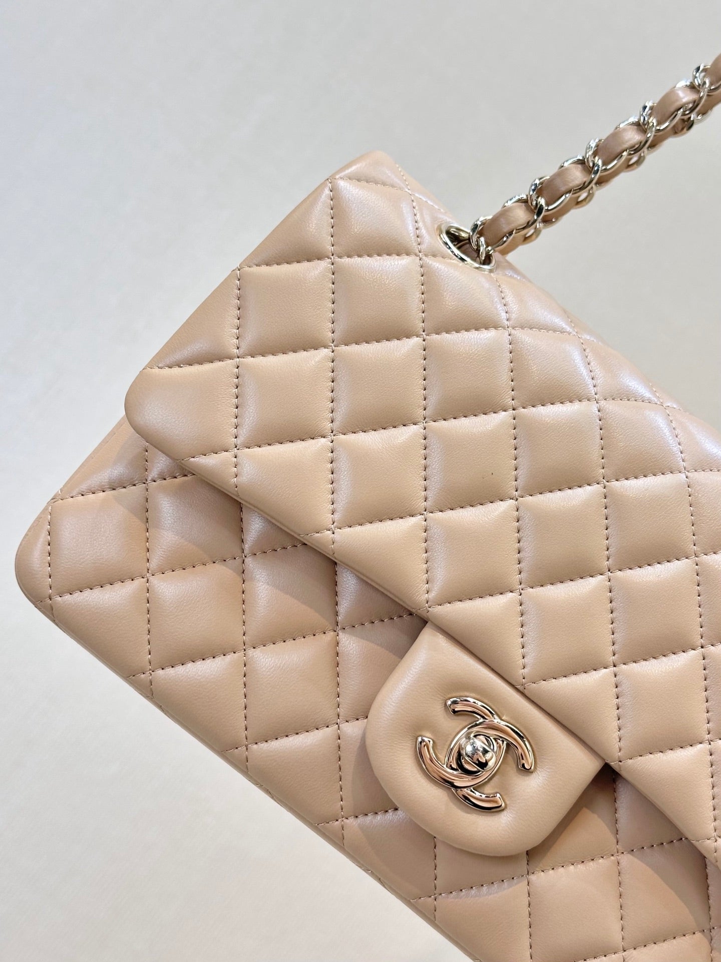 LuxluxHouse Best Quality Bags Chanel Women