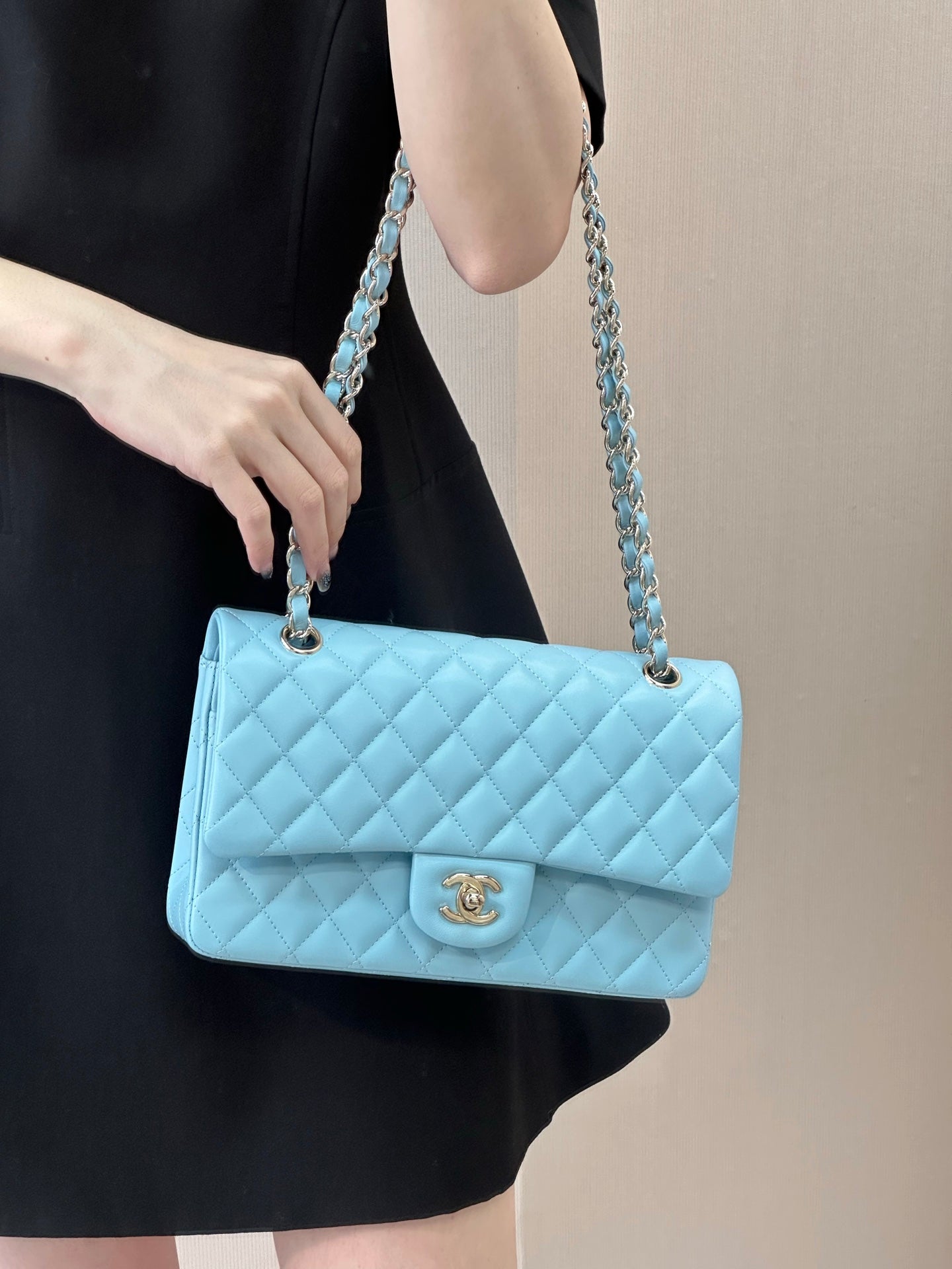 LuxluxHouse Best Quality Bags Chanel Women