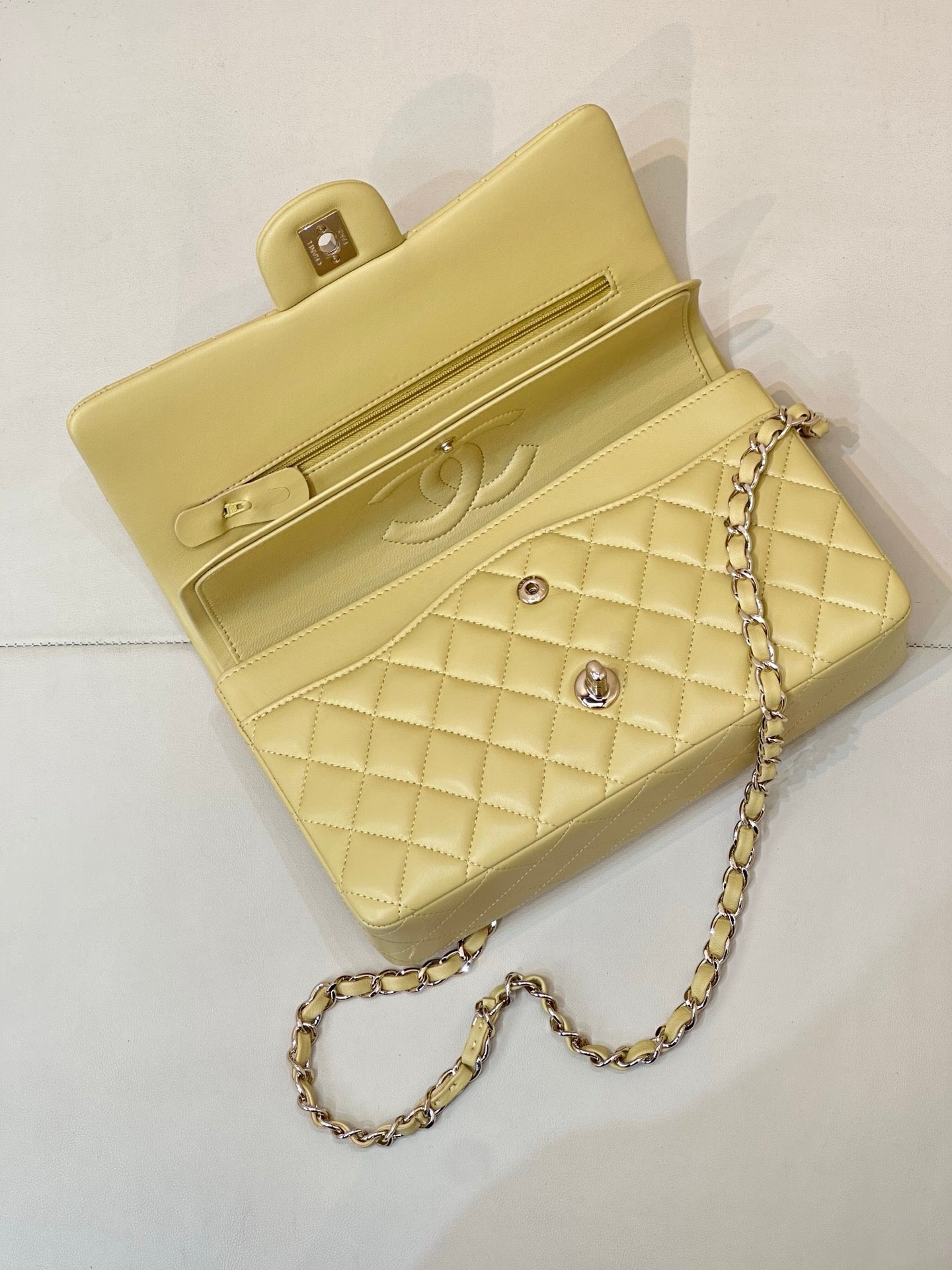 LuxluxHouse Best Quality Bags Chanel Women