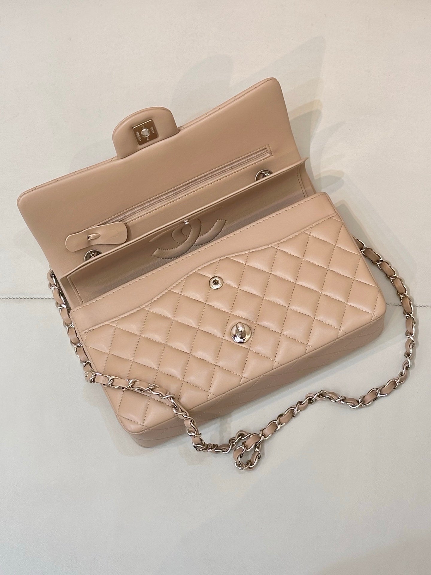 LuxluxHouse Best Quality Bags Chanel Women