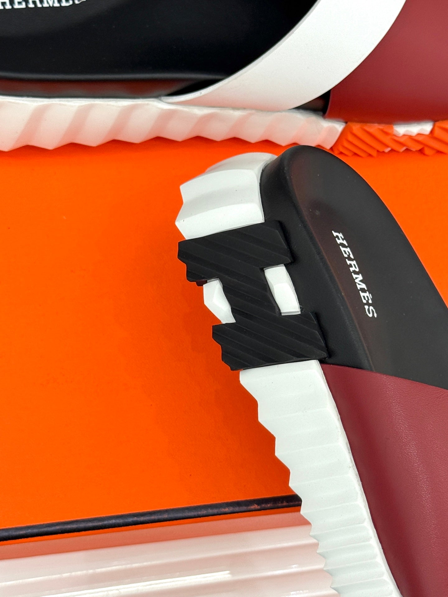 LuxluxHouse Best Quality Women Shoes Hermes