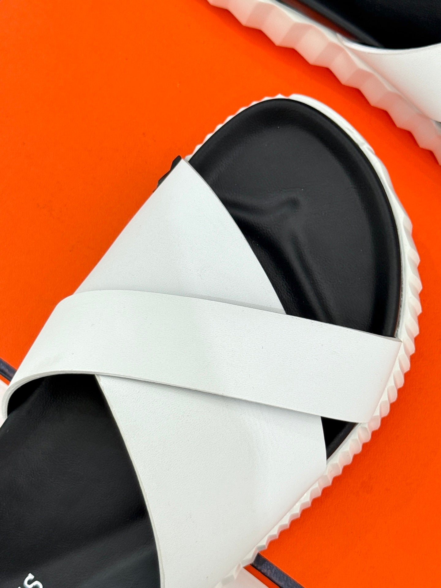 LuxluxHouse Best Quality Women Shoes Hermes