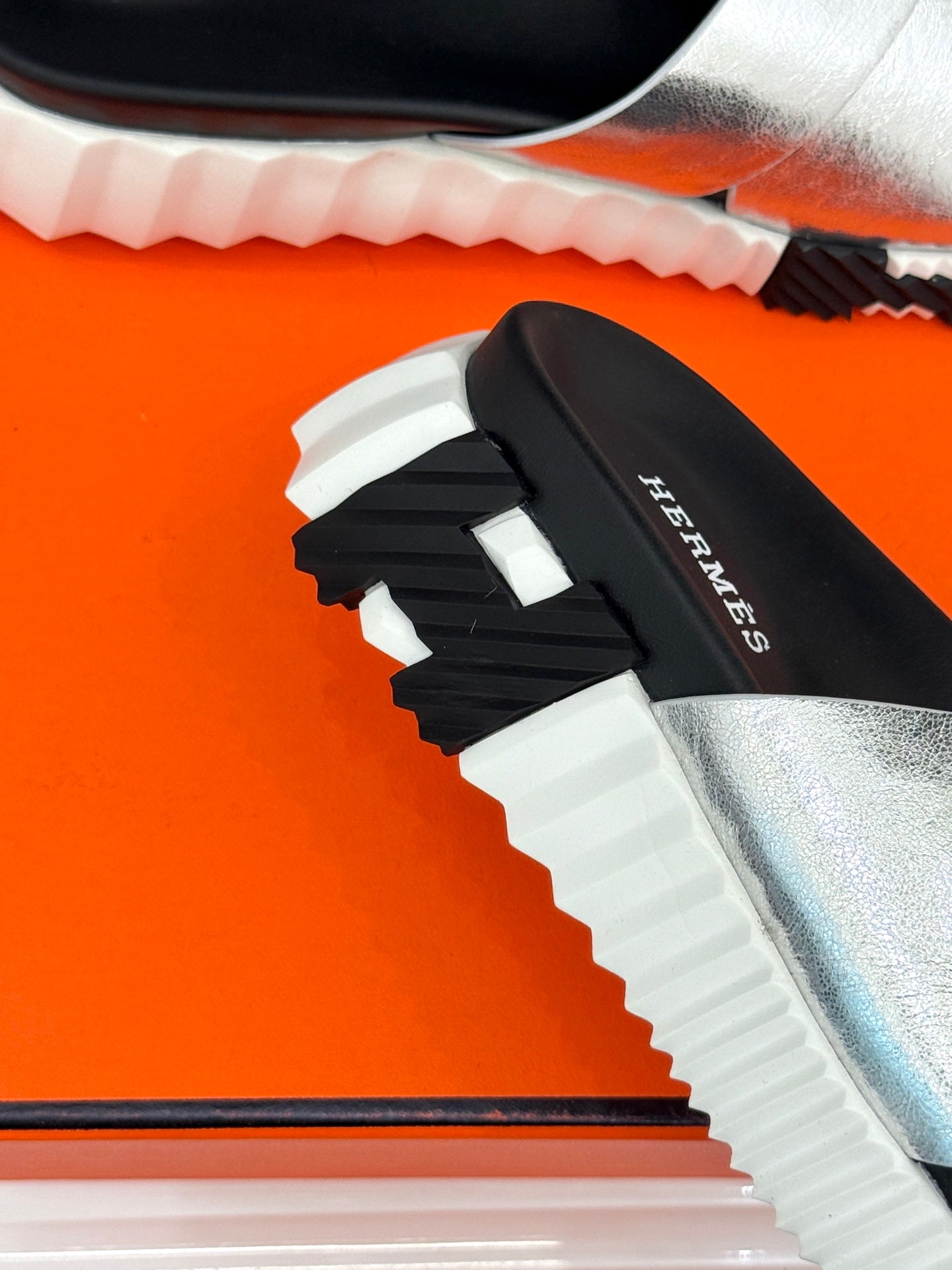 LuxluxHouse Best Quality Women Shoes Hermes
