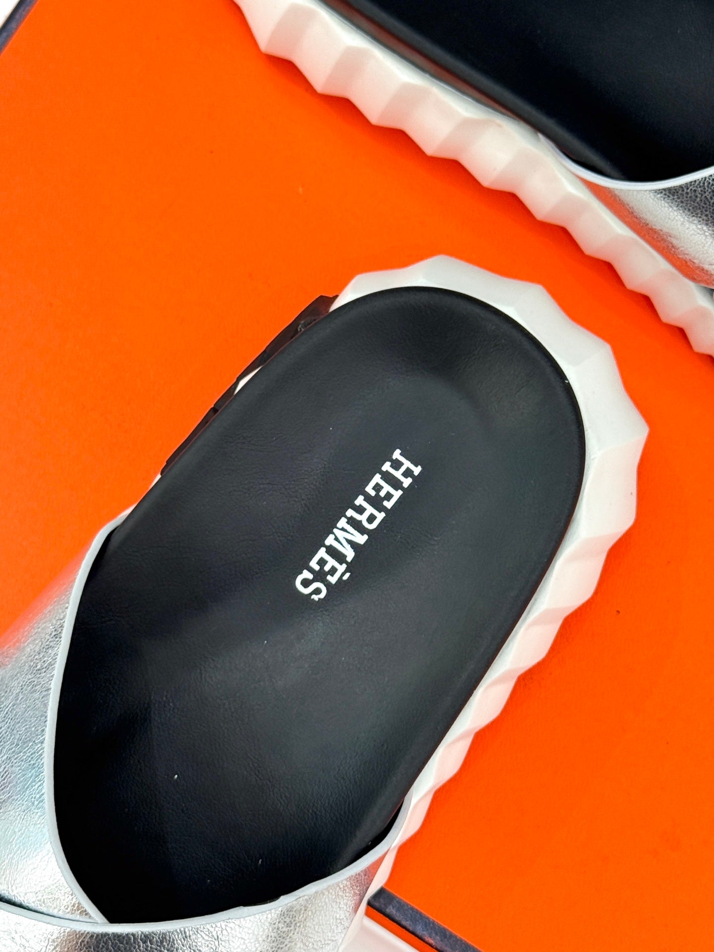 LuxluxHouse Best Quality Women Shoes Hermes