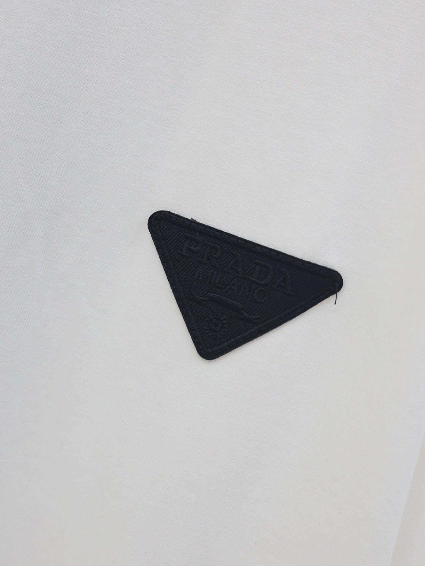 LuxluxHouse Best Quality Clothes T-shirt Prada