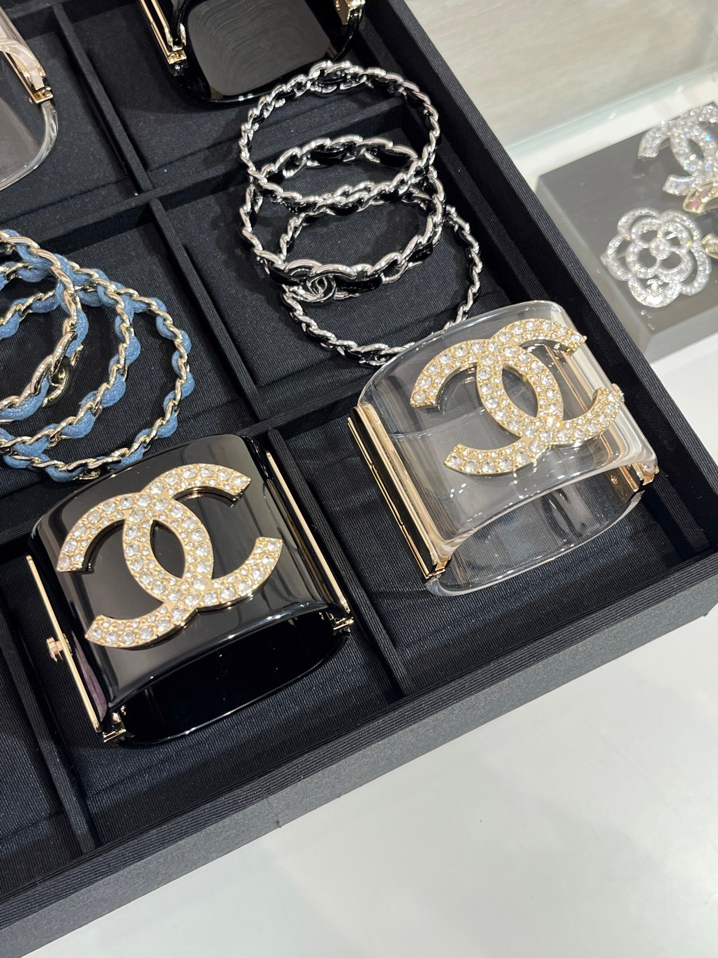 LuxluxHouse Low Price And High Quality Accessories Chanel