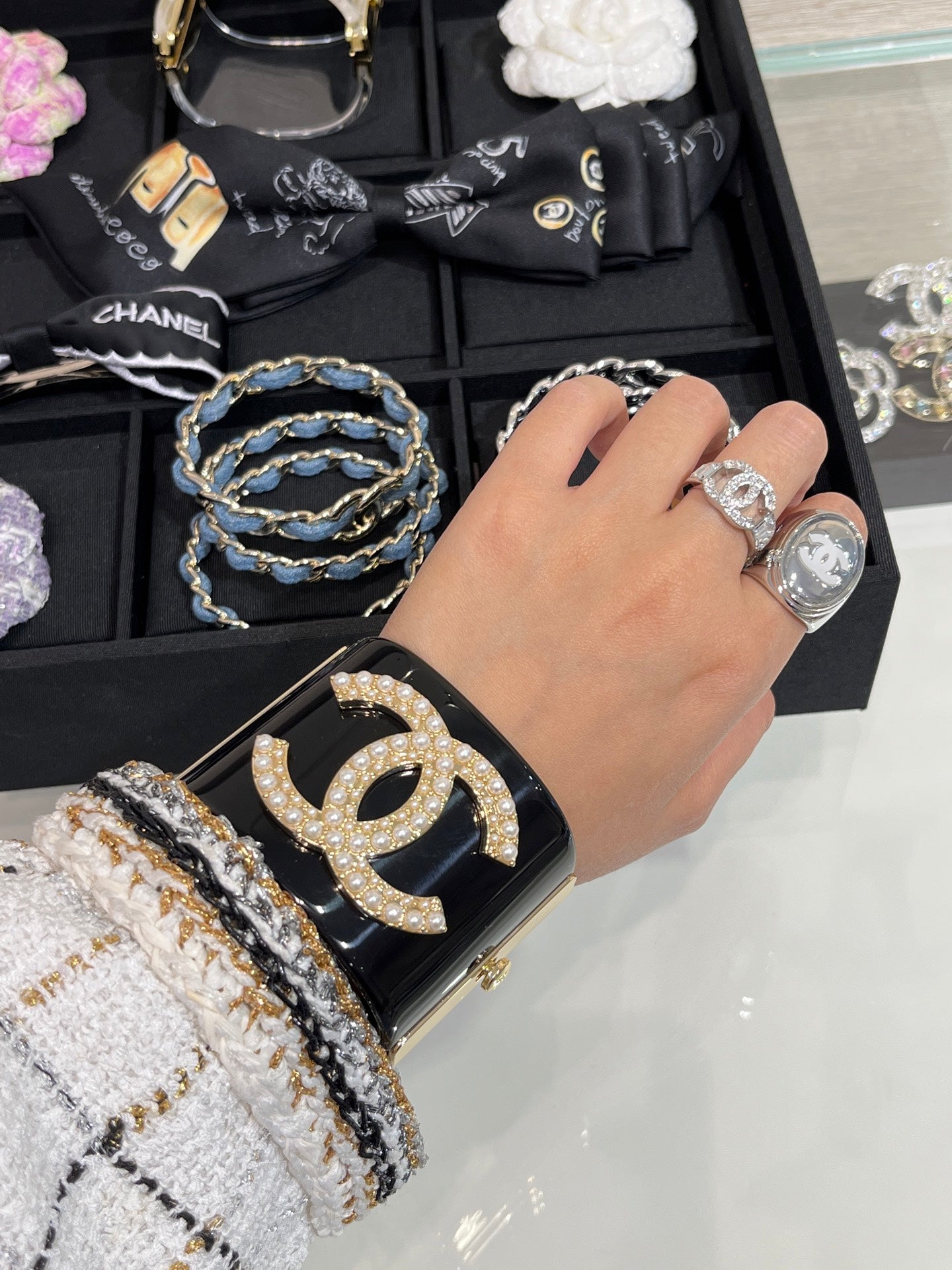 LuxluxHouse Low Price And High Quality Accessories Chanel
