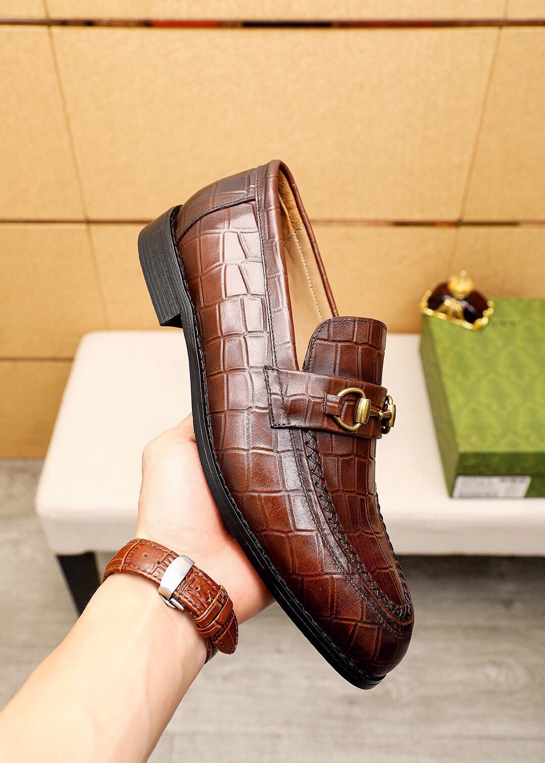 LuxluxHouse Best Quality Shoes Gucci