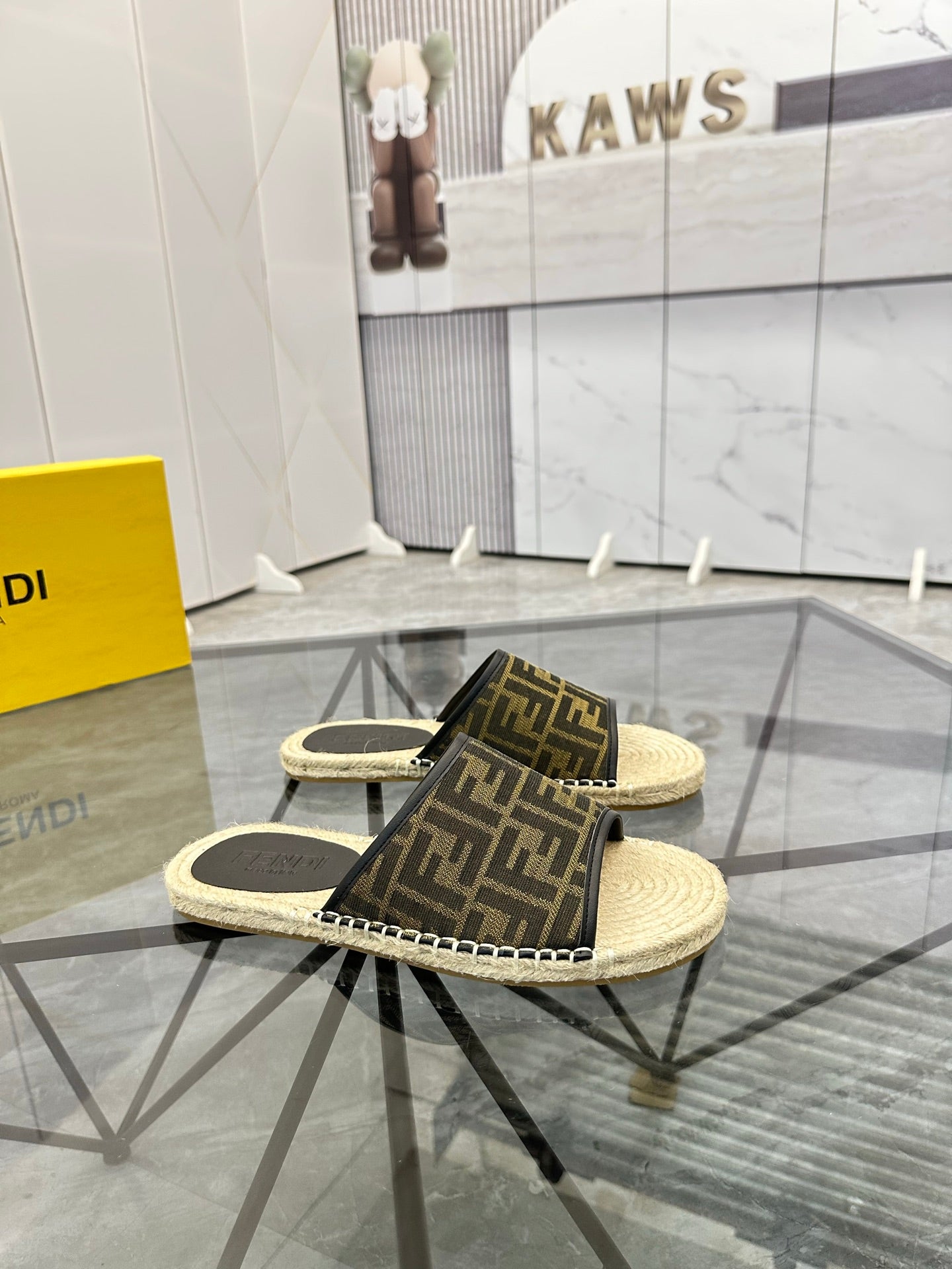 LuxluxHouse Best Quality Sandals Fendi