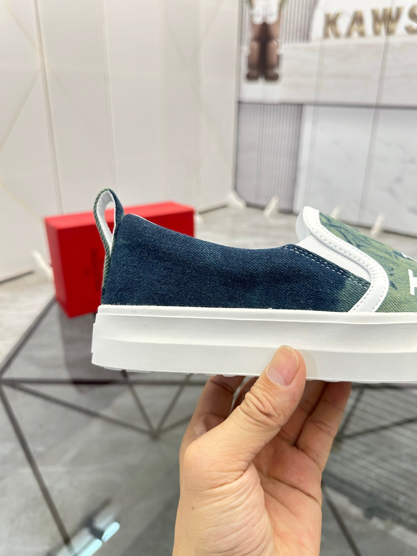 LuxluxHouse Best Quality Shoes Valentino