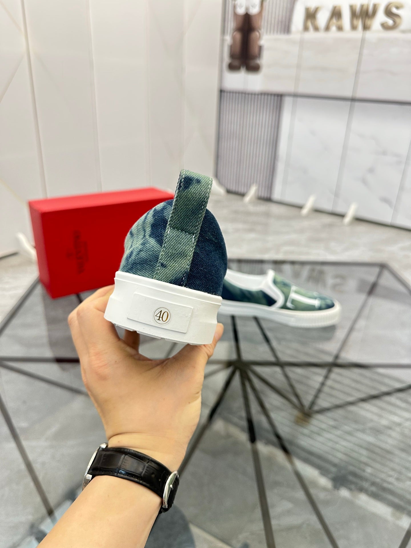 LuxluxHouse Best Quality Shoes Valentino