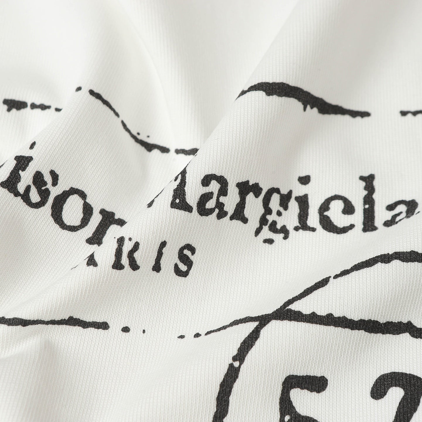LuxluxHouse Best Quality Clothes T-shirt Chanel & Maison Margiela