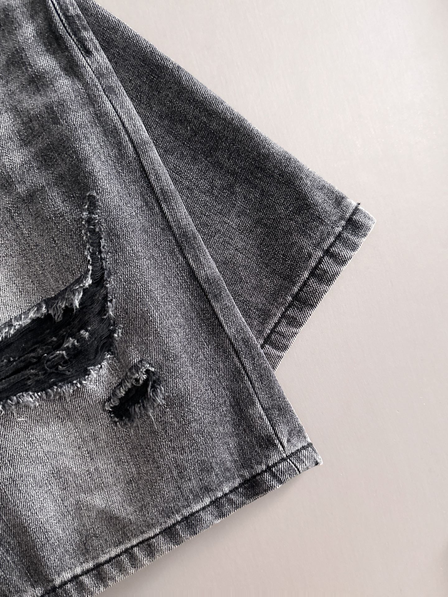 LuxluxHouse Best Quality Clothes Balenciaga Pants