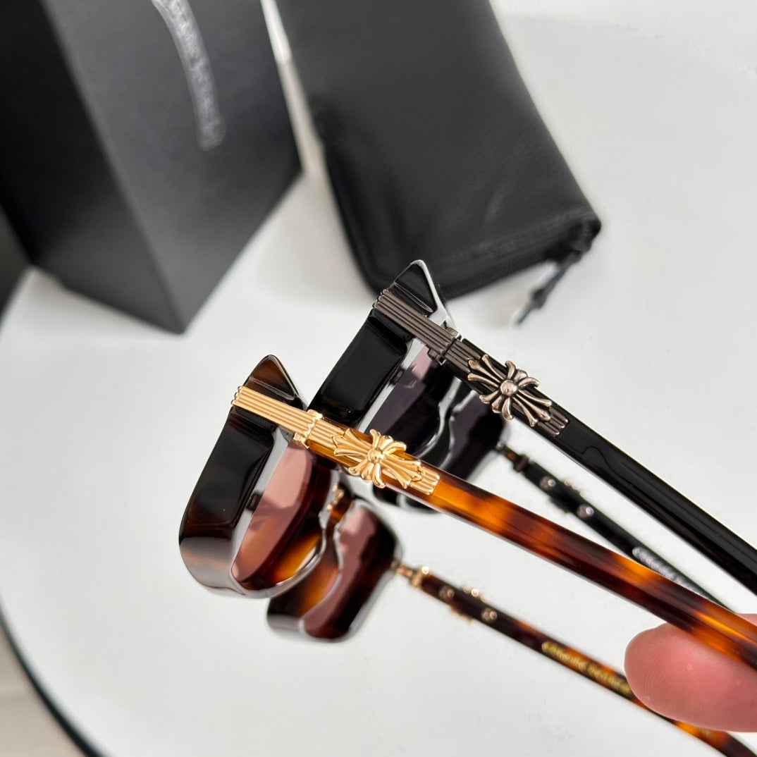 LuxluxHouse Best Quality Glasses Chrome Hearts