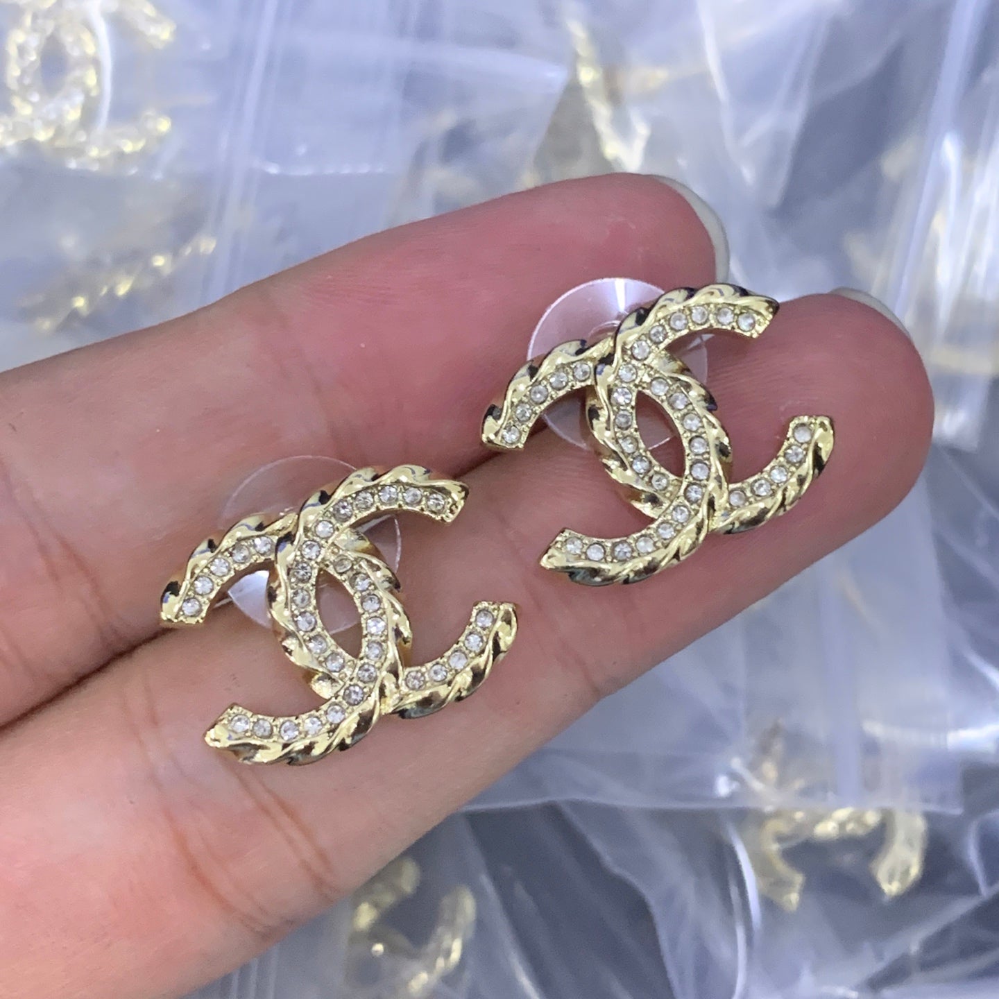 LuxluxHouse Low Price And High Quality Accessories Chanel