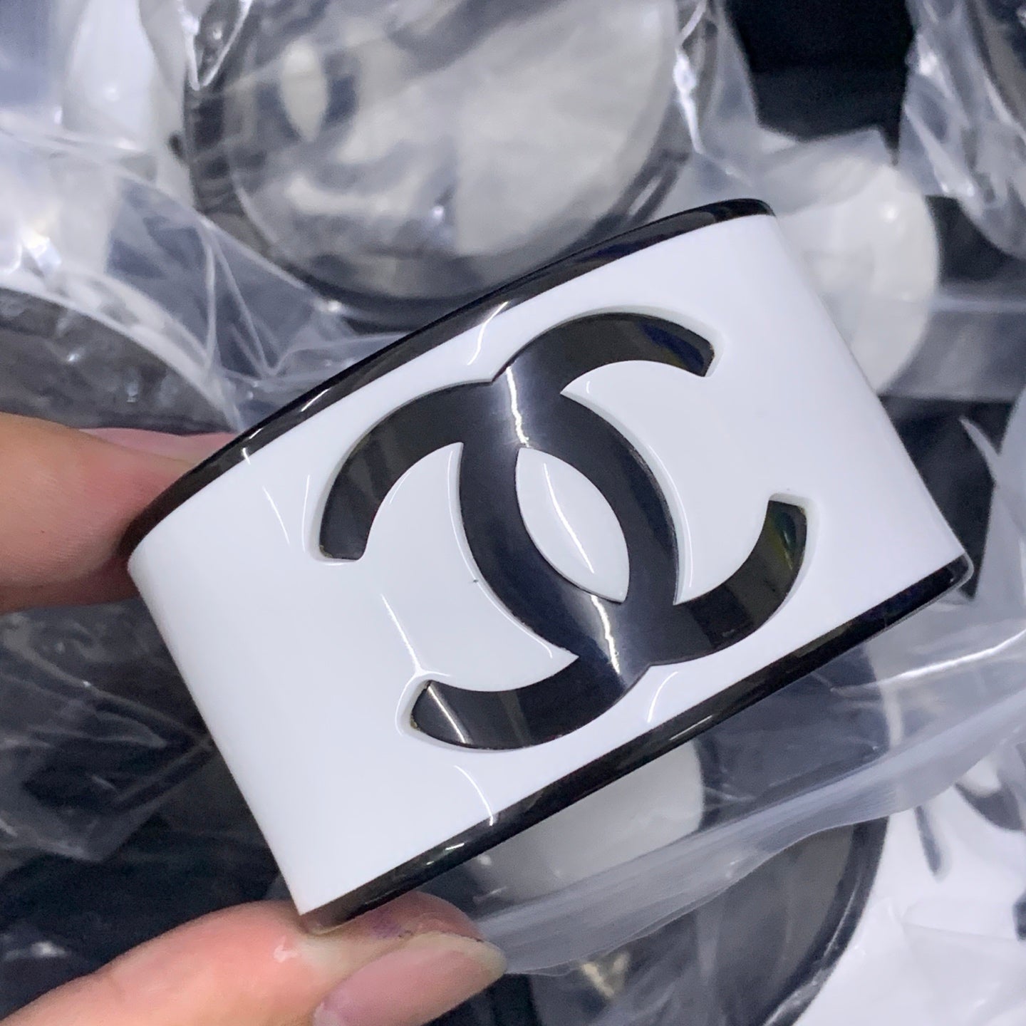 LuxluxHouse Low Price And High Quality Accessories Chanel