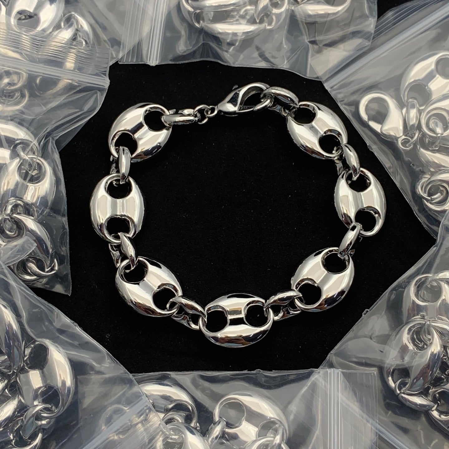 LuxluxHouse Low Price And High Quality Accessories Gucci